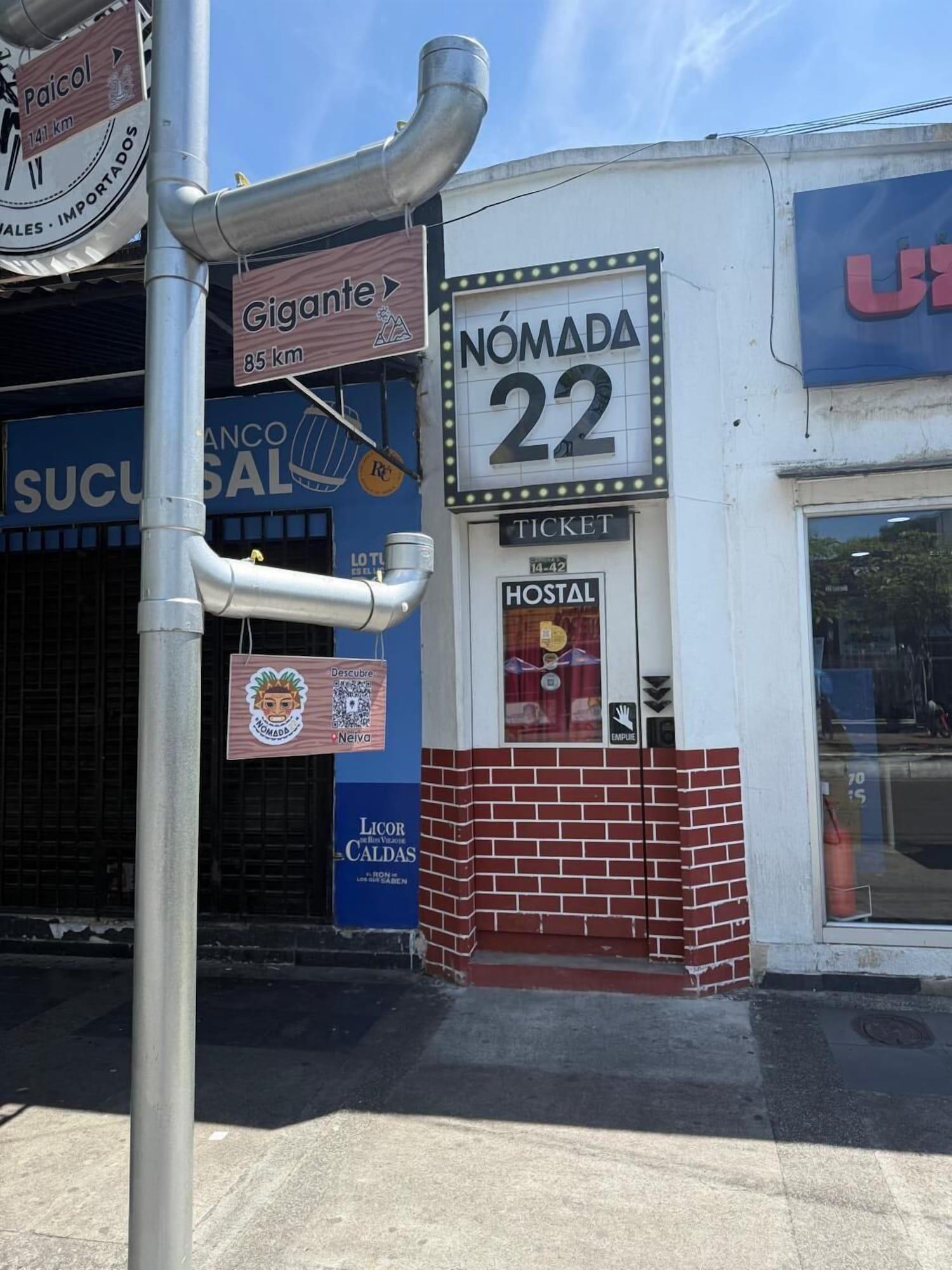 Vista da fachada Nomada 22