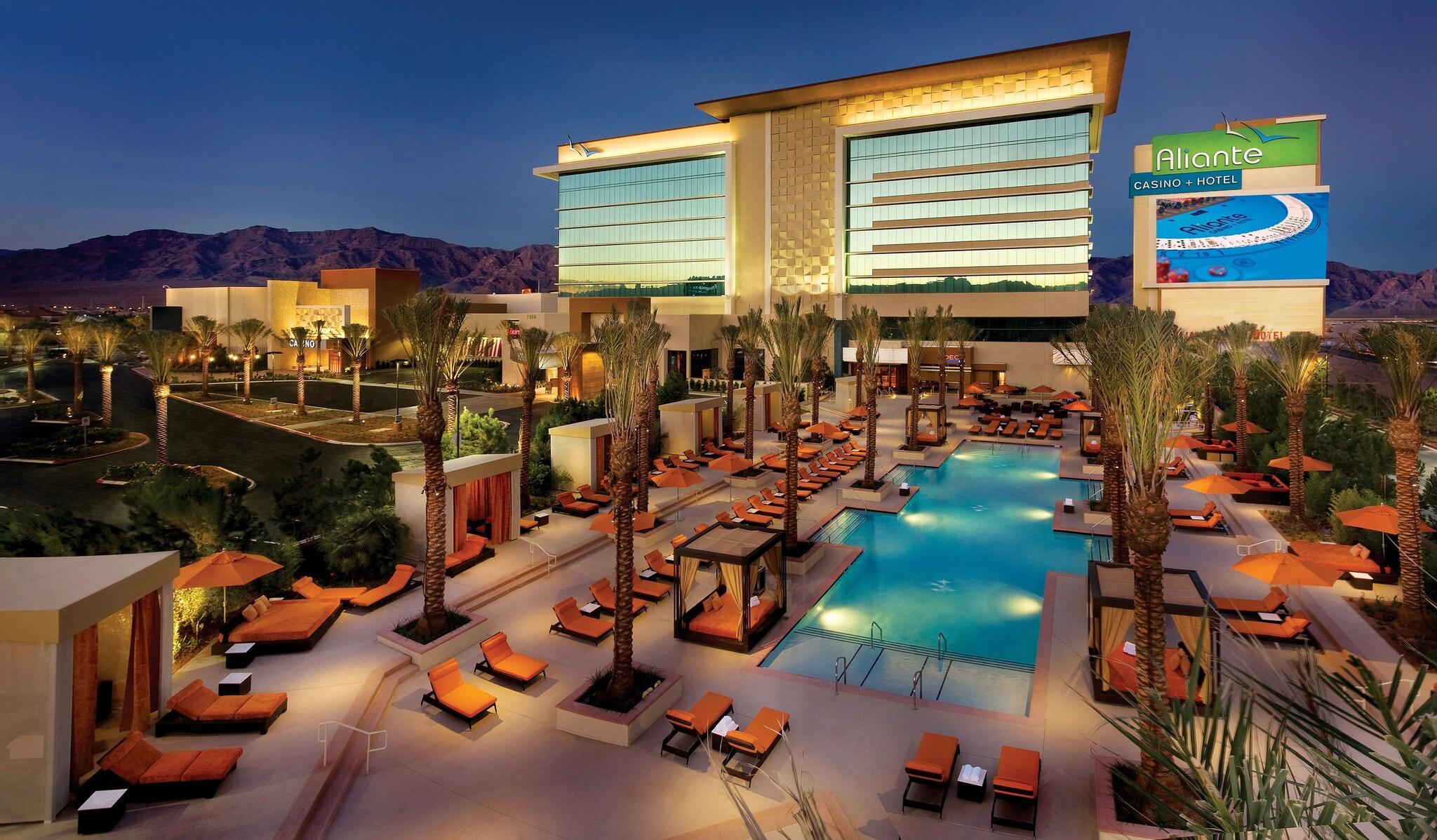 Vista Exterior Aliante Casino Hotel