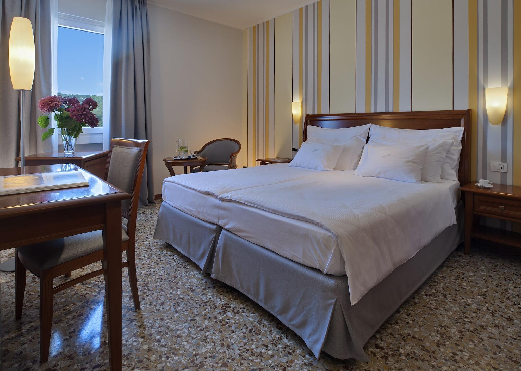 Habitación Palace Hotel San Pietro