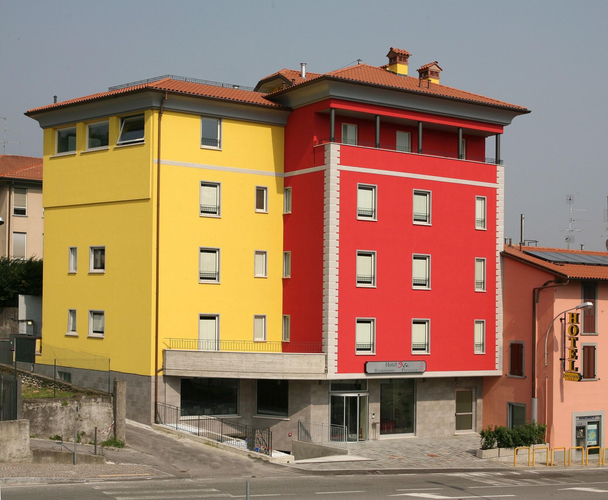 Vista Exterior Hotel 5 Vie