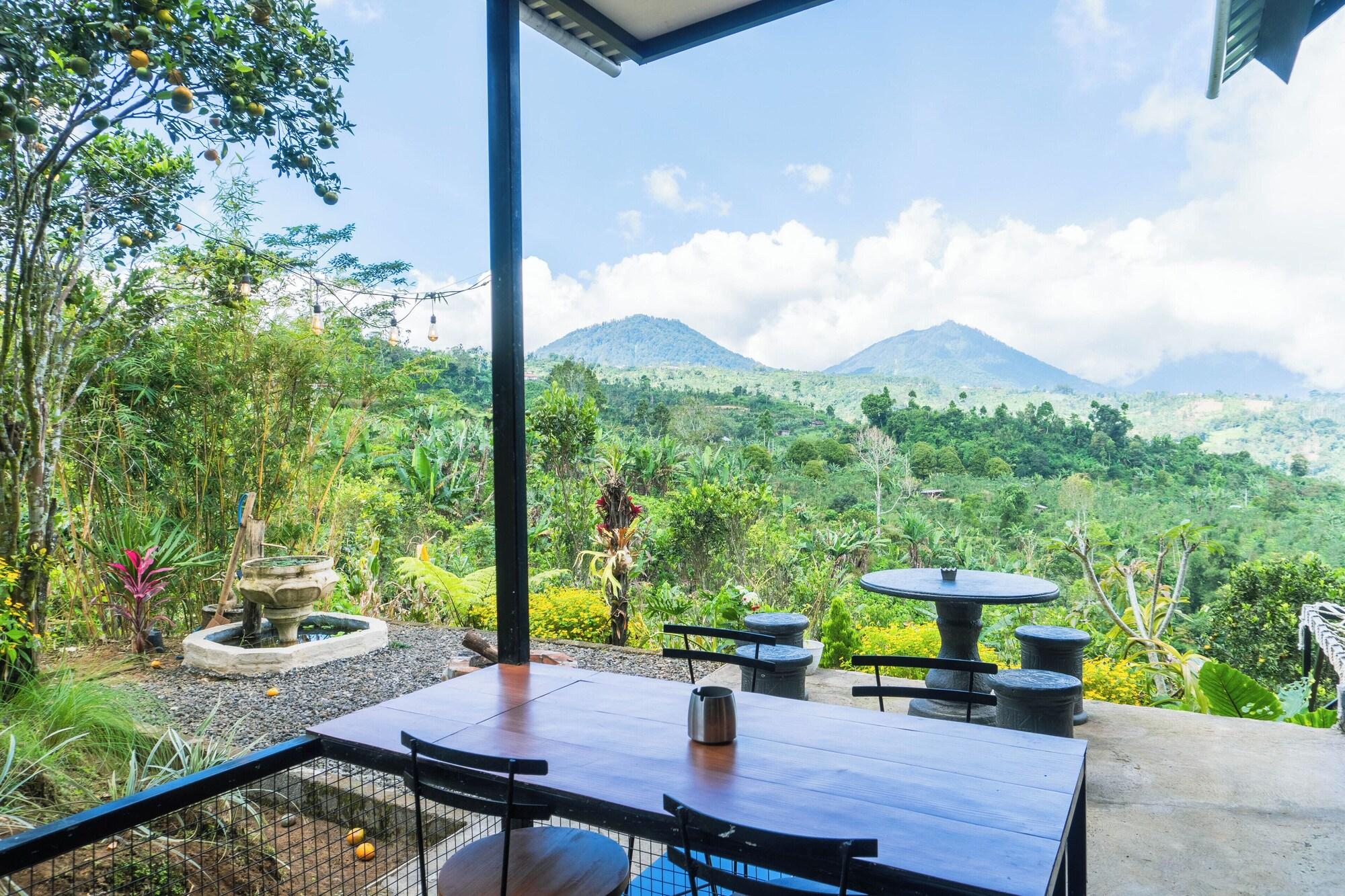 Vista Exterior Alam Kita Glamping & Plantation