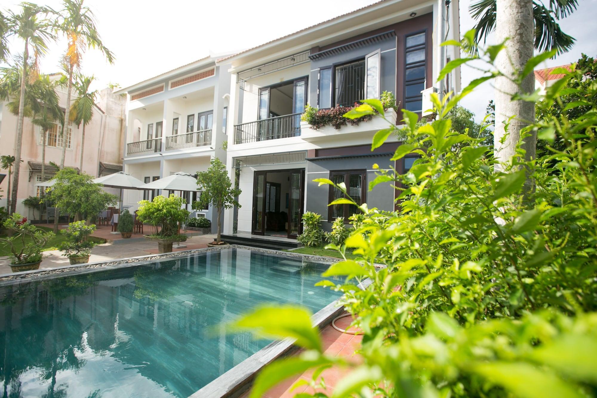 Varios Yen Villa Hoi An