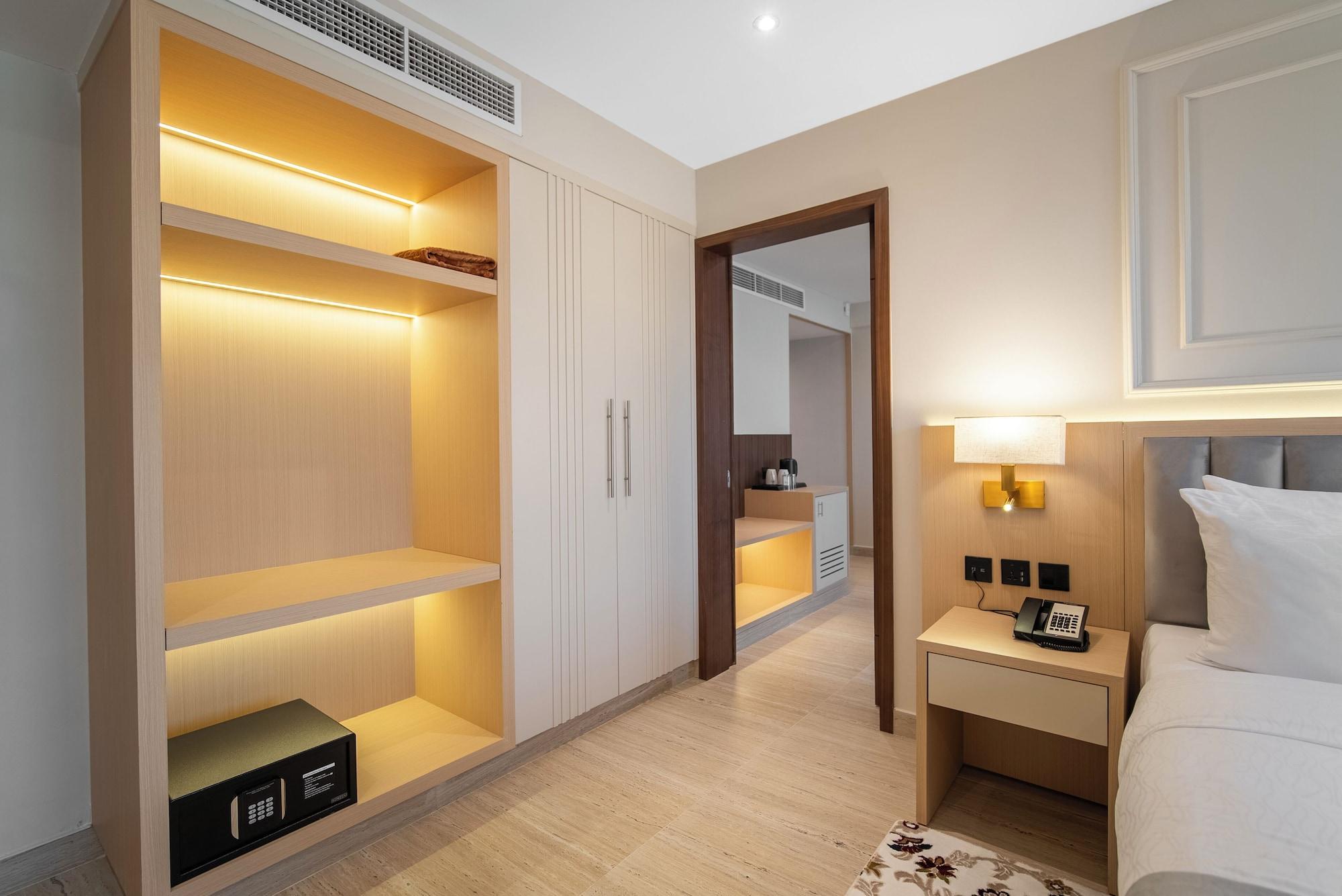 Comodidades del Alojamiento Grand Ambassador Hotel