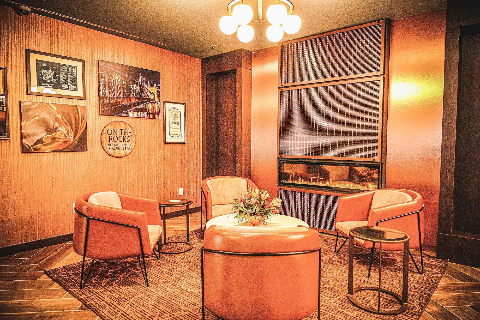 Restaurant Delta Hotels by Marriott Cincinnati Sharonville