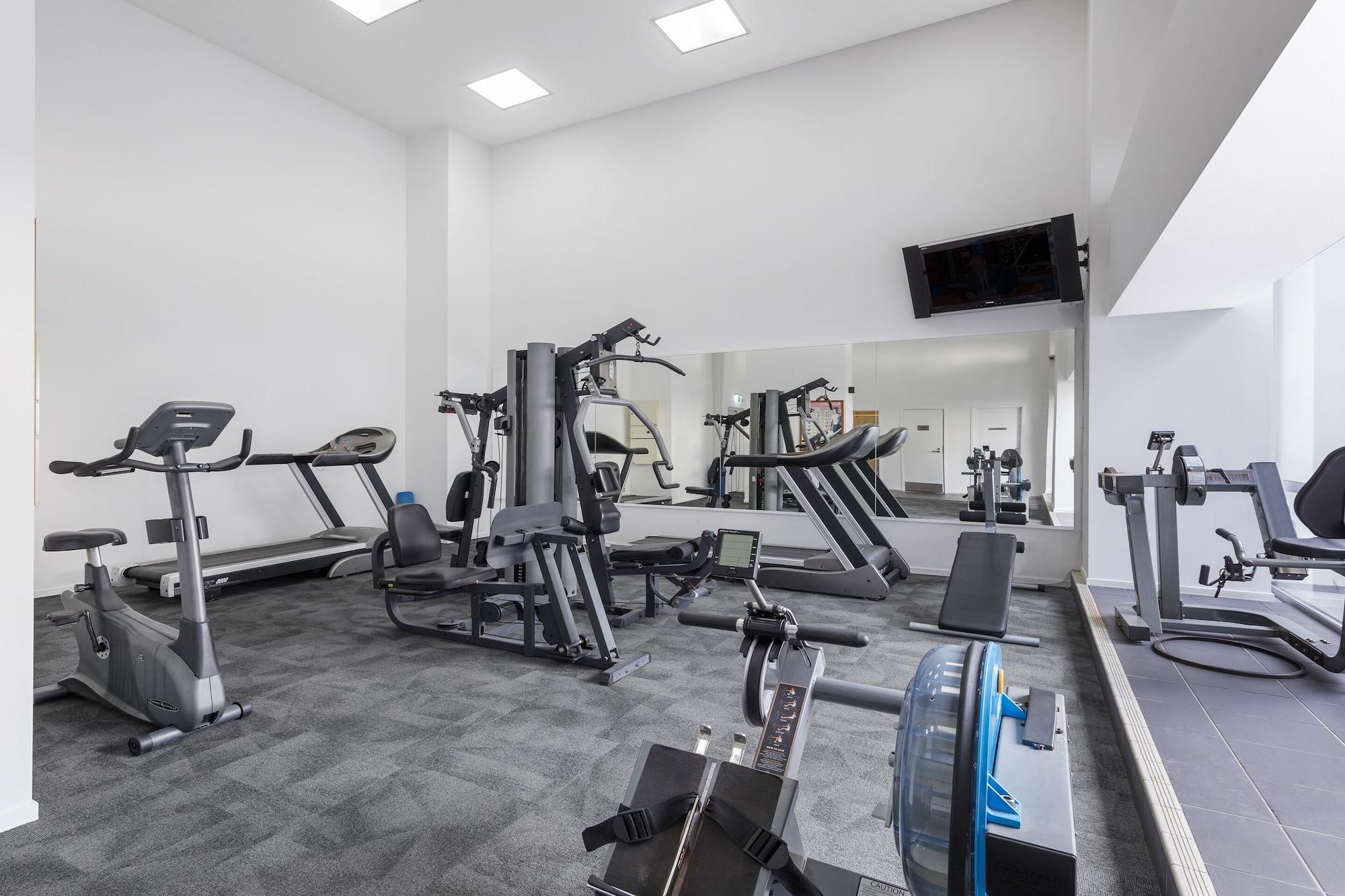 Gimnasio Auckland Harbour Suites