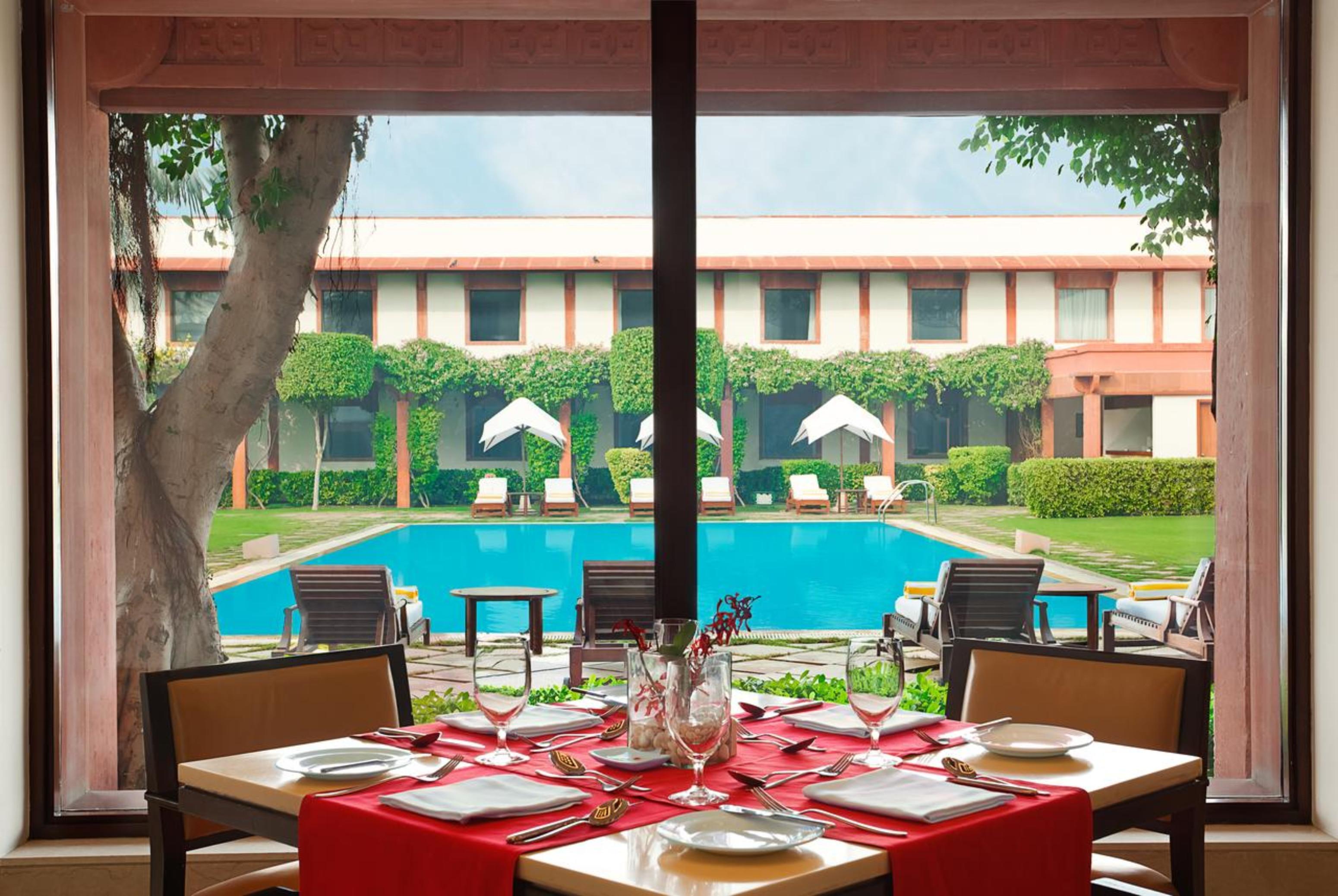 Restaurant Trident, Agra
