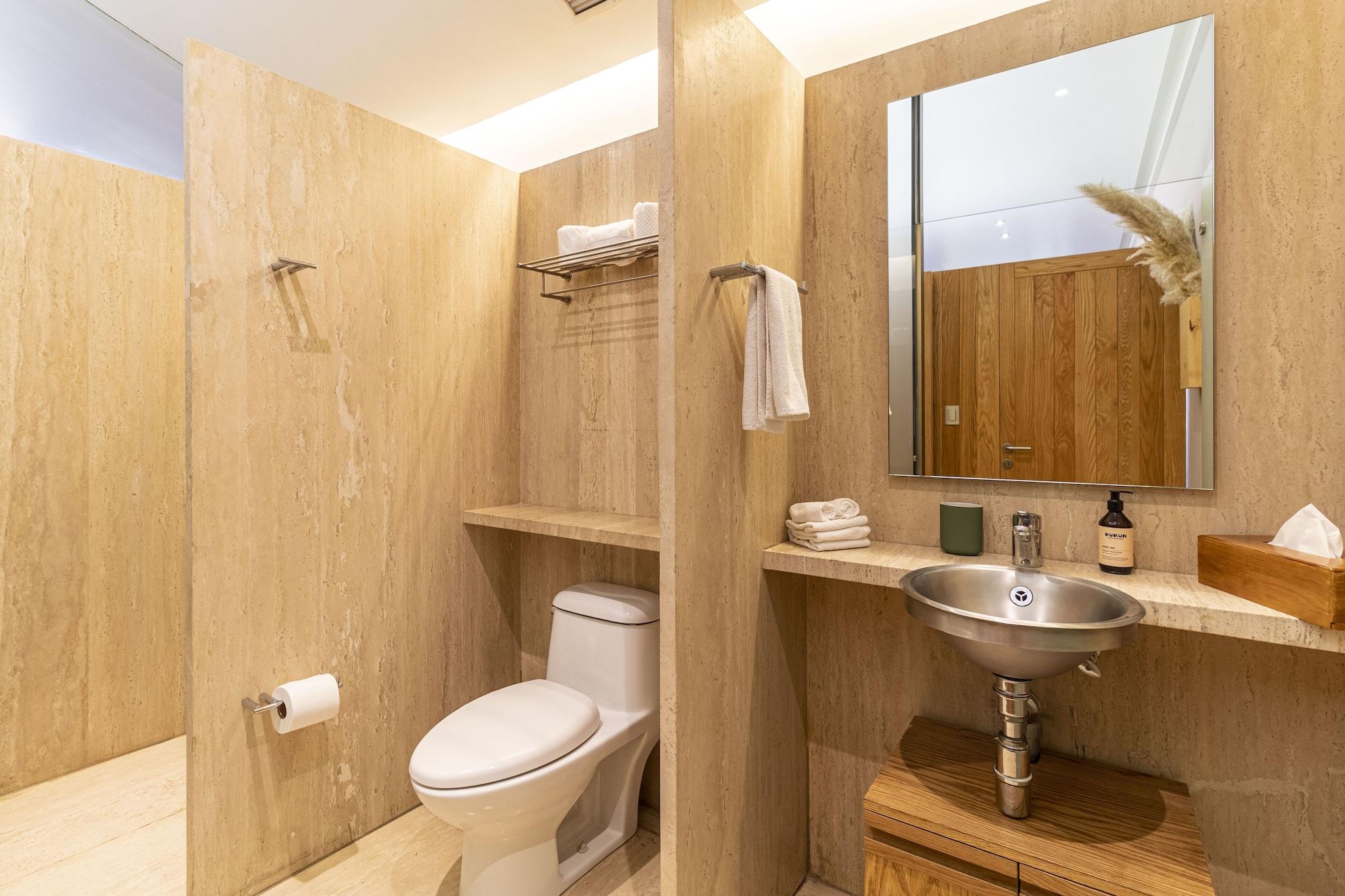 Hotel Reforma 27 by Kukun