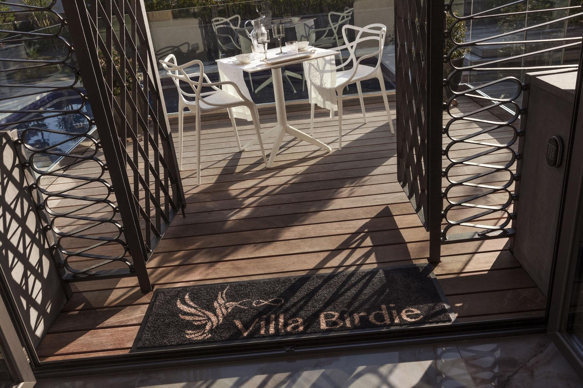Vista Lobby Villa Birdie Boutique