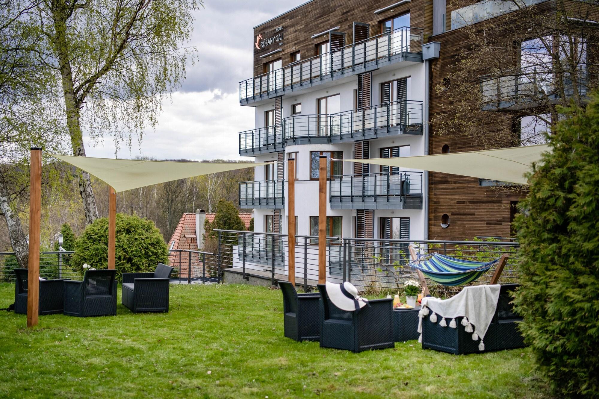 Vista Exterior Hotel Różany Gaj - Destigo Hotels