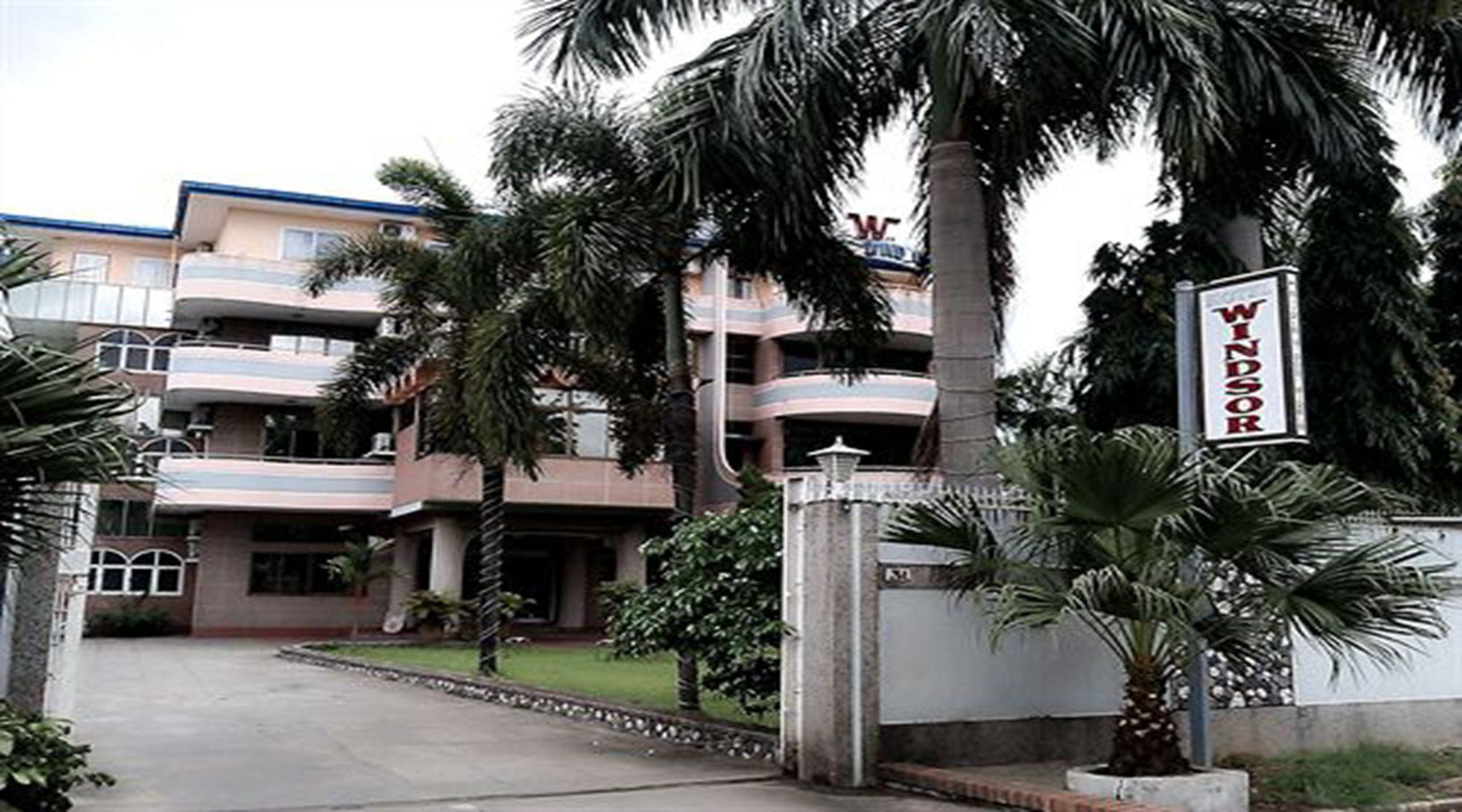 Vista Exterior Hotel Windsor