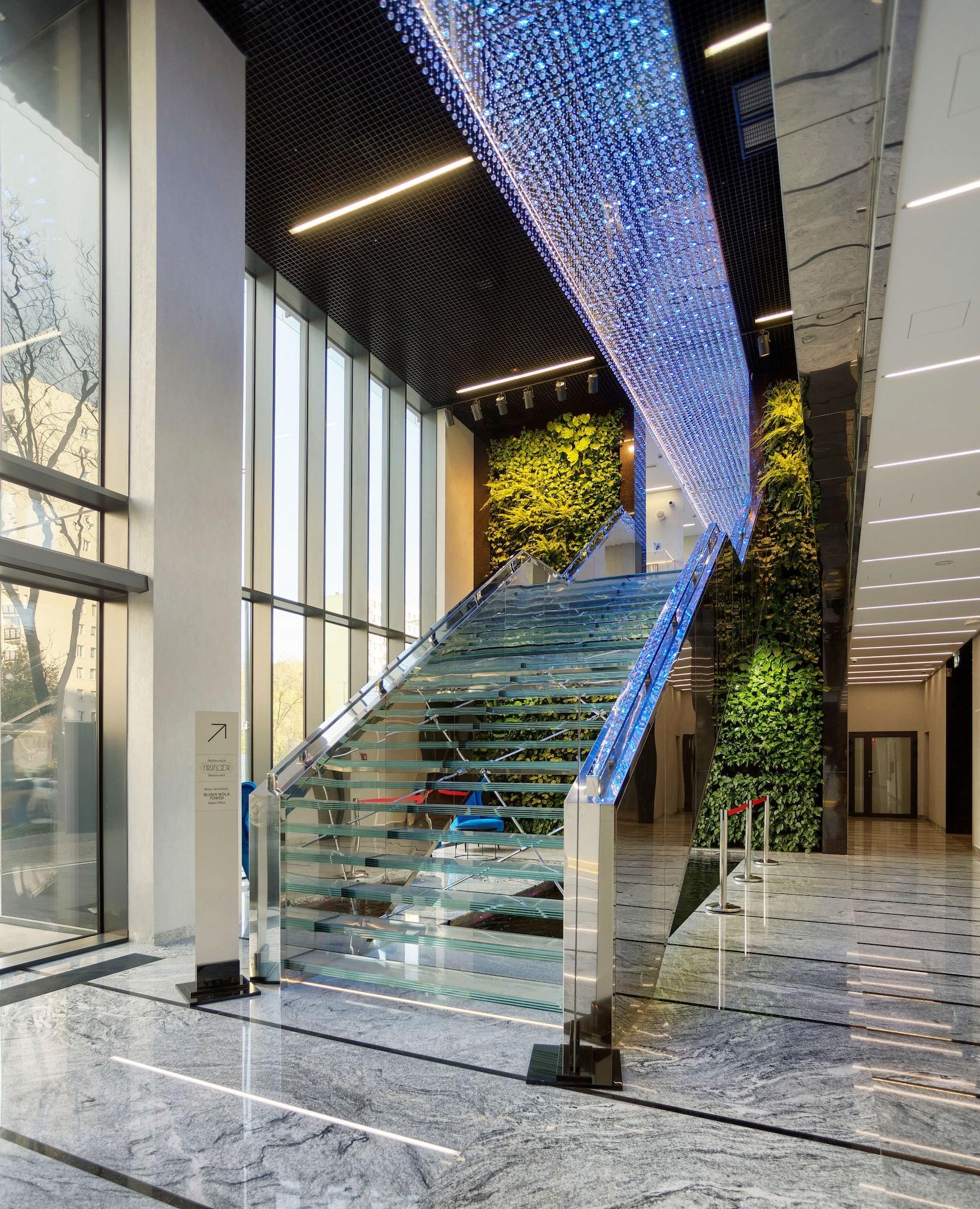 Vista Lobby Vola Residence
