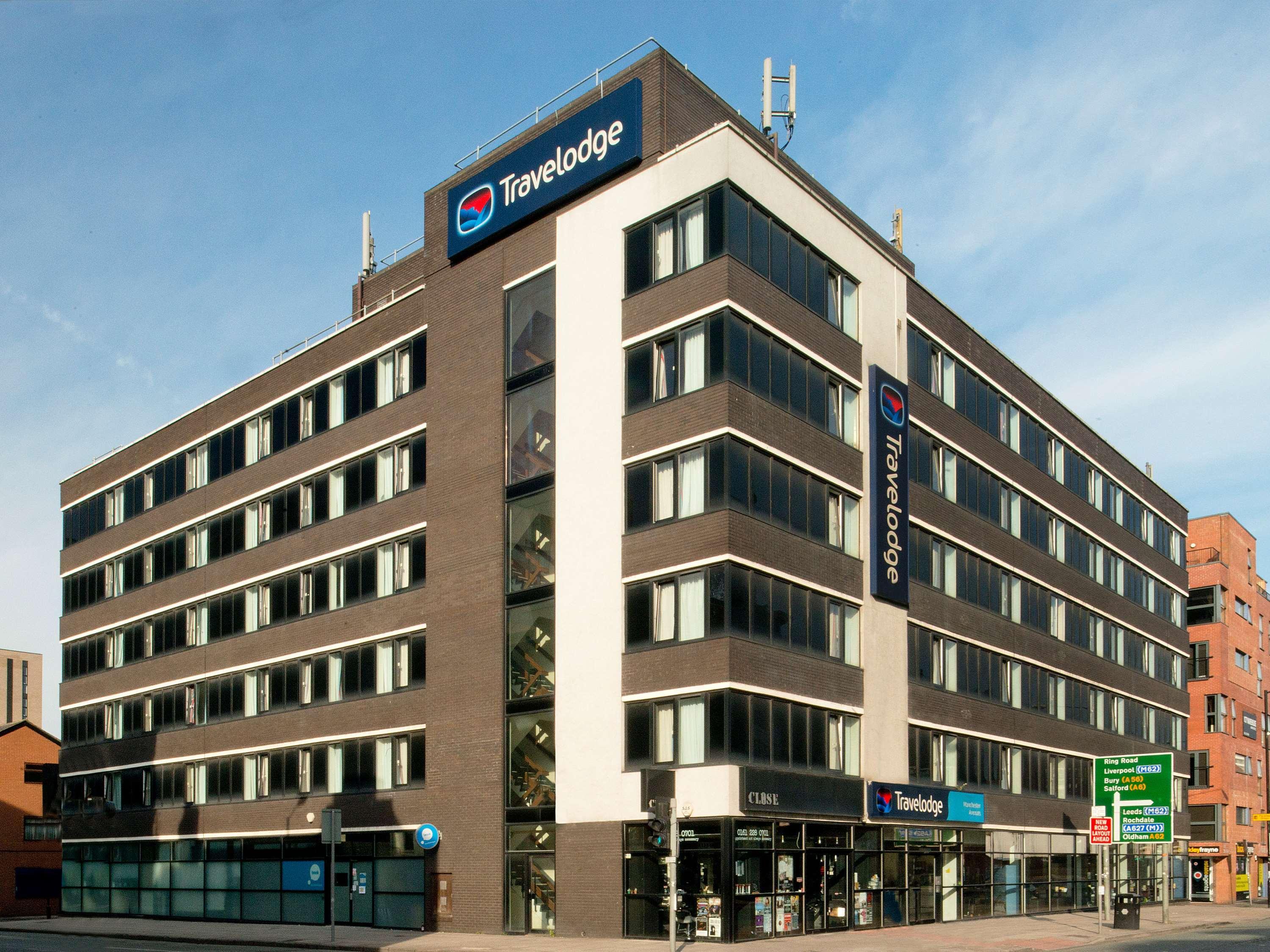 Vista Exterior Travelodge Manchester Ancoats Hotel