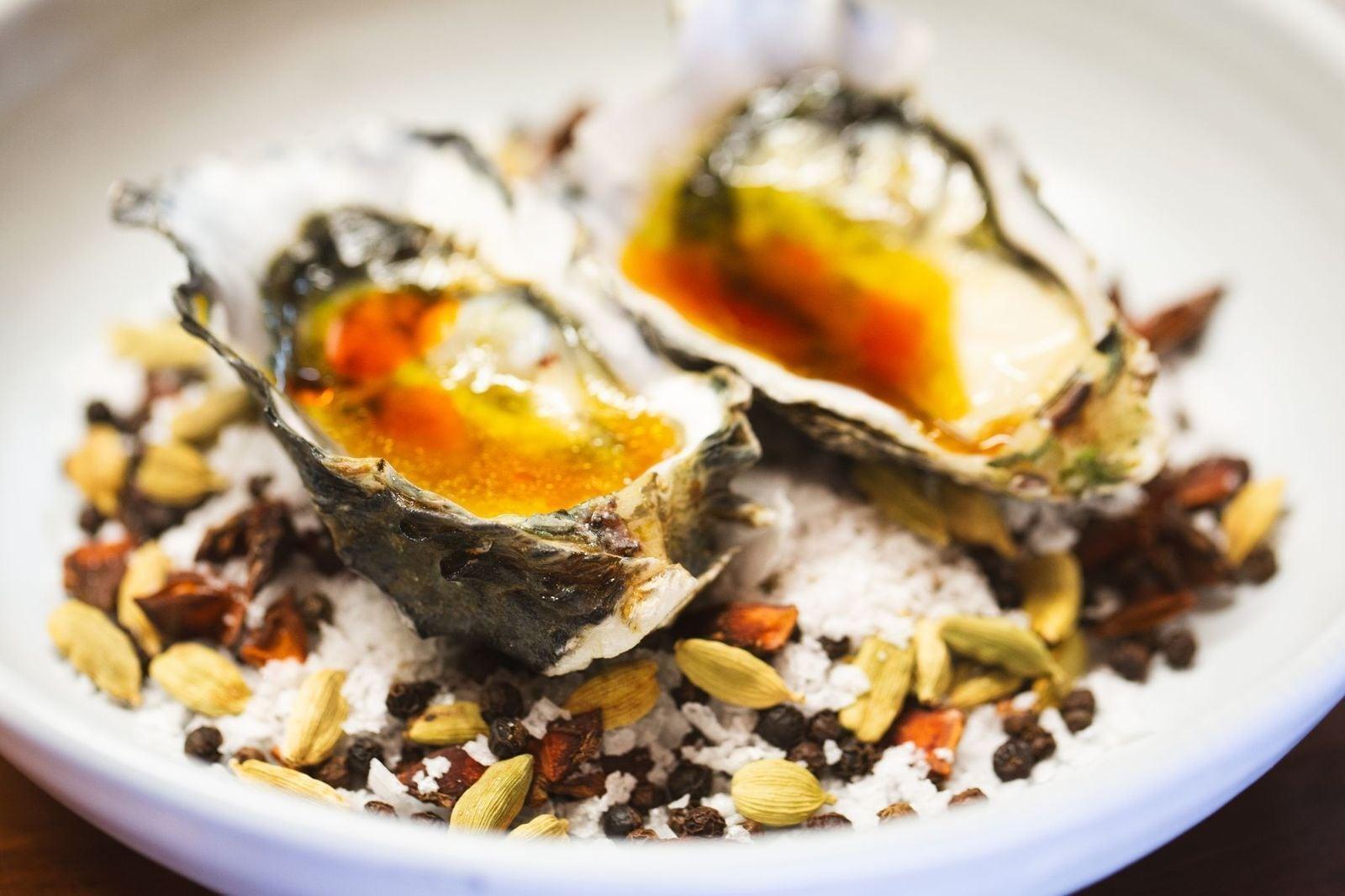 Restaurant Bay of Many Coves Resort