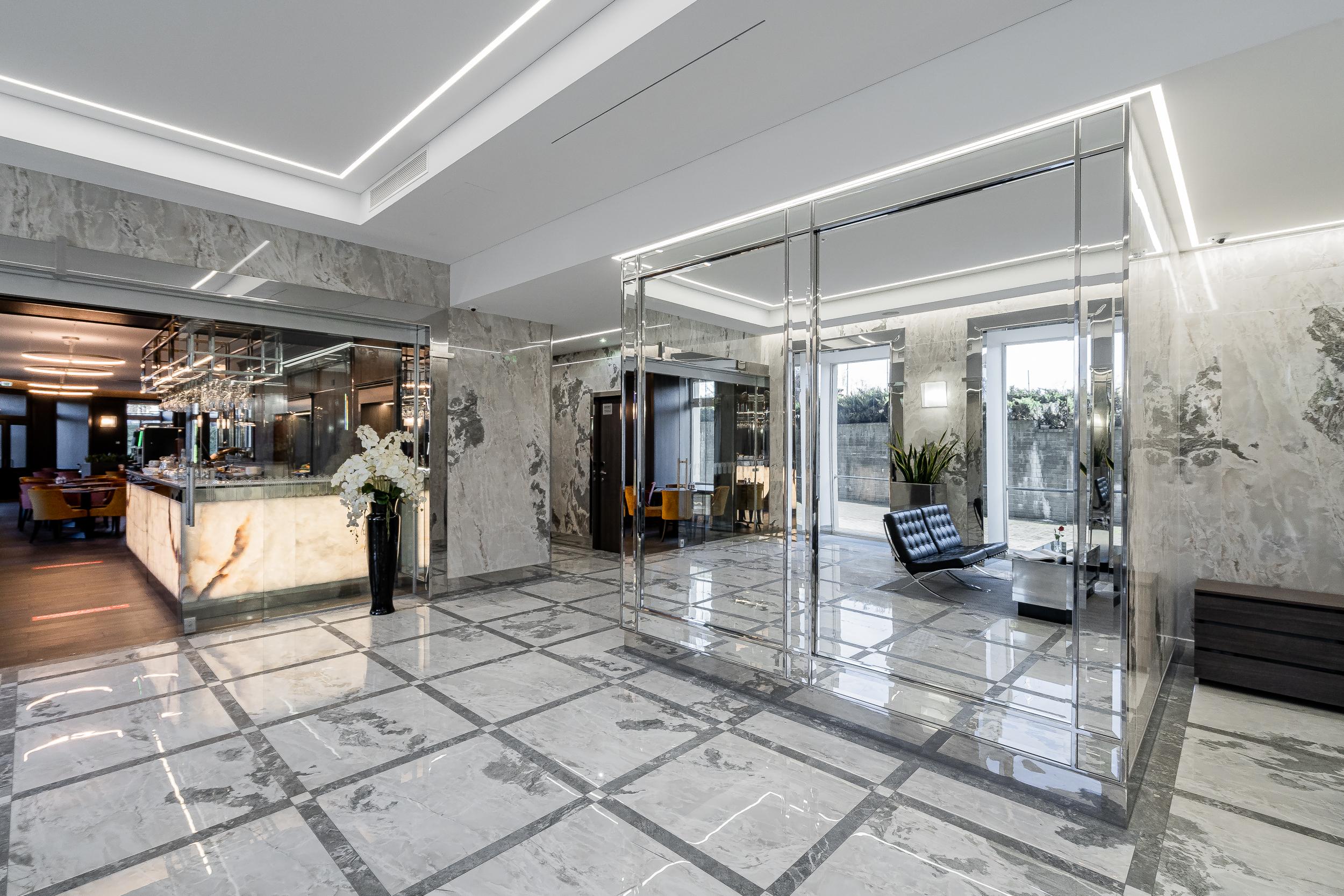 Vista Lobby Congress Hotel