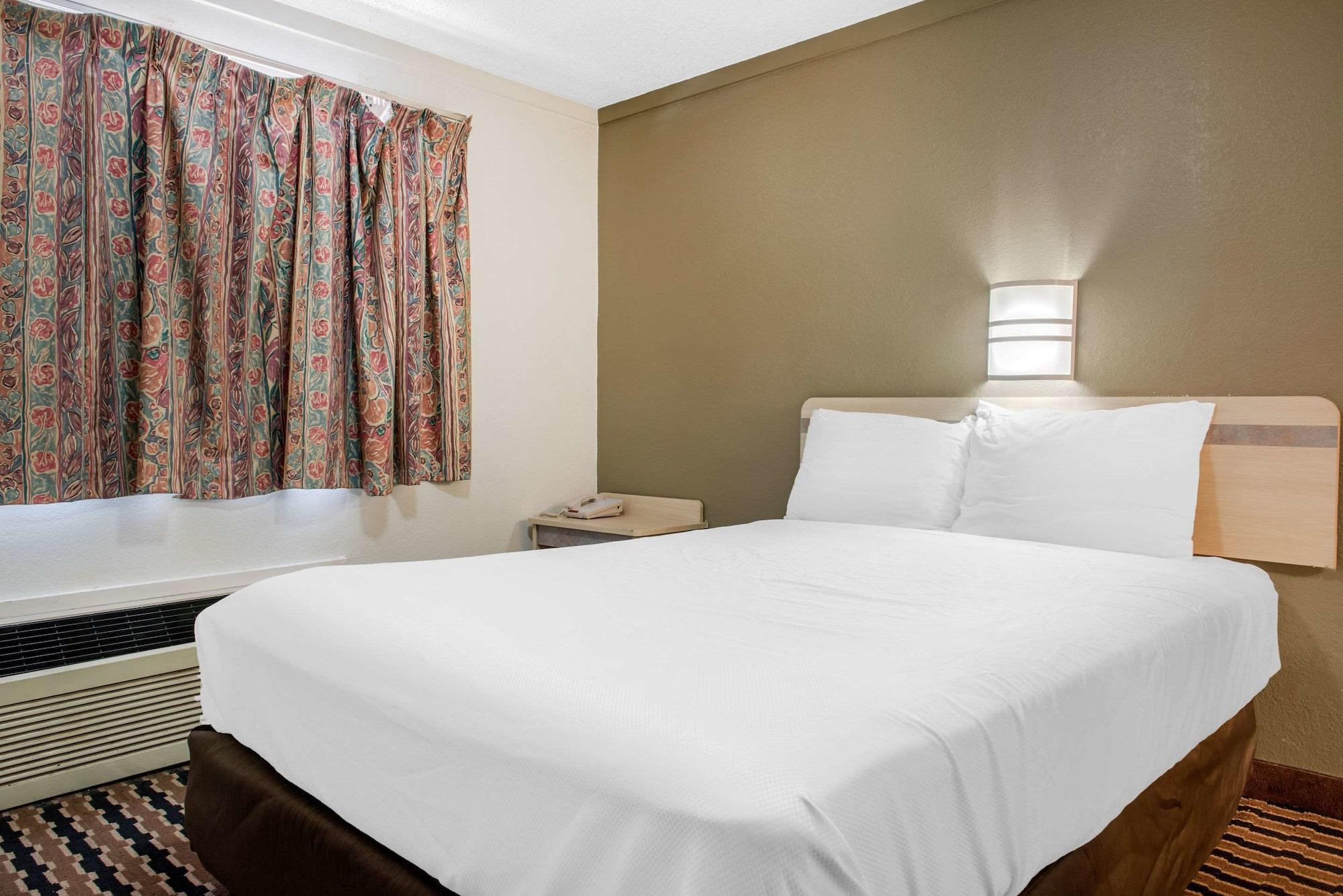 Habitación Rodeway Inn