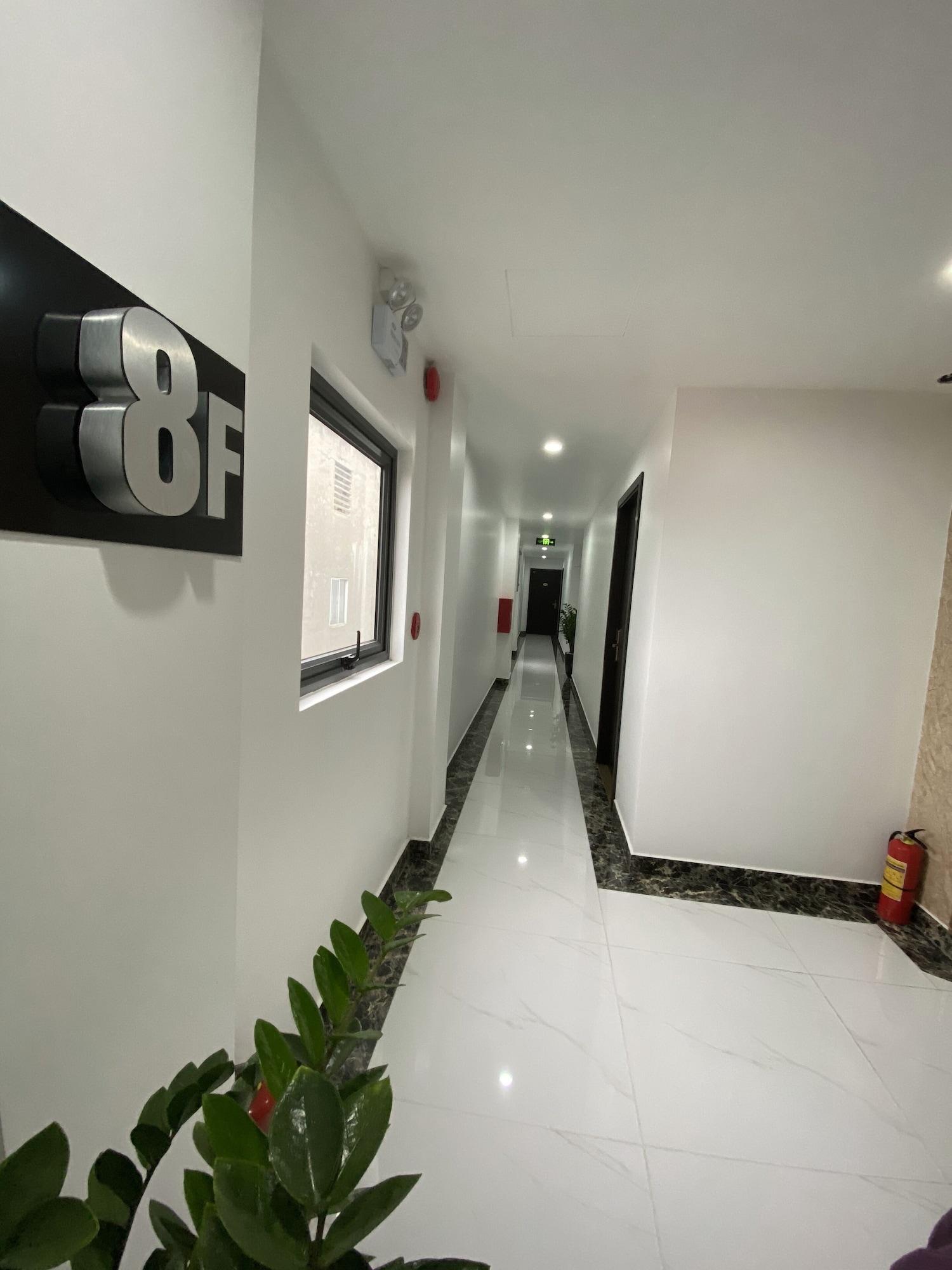 Varios The Nova Hotel & Apartment