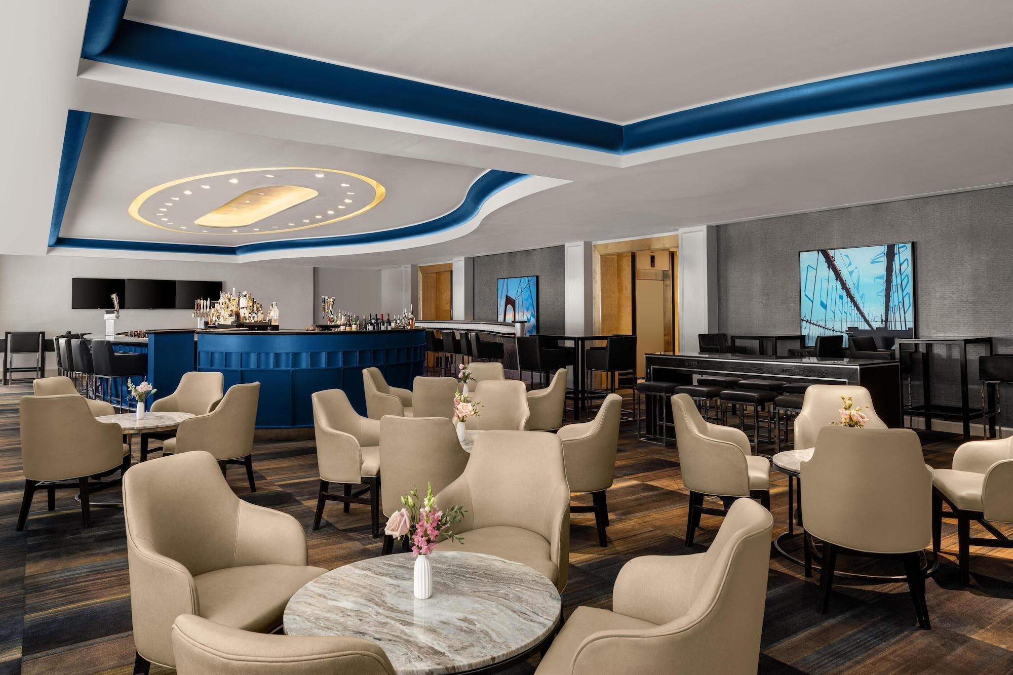 Bar/Salón New York Hilton Midtown
