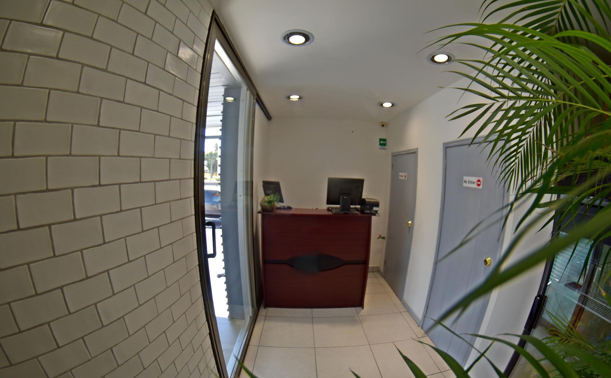 Vista Lobby Hotel On