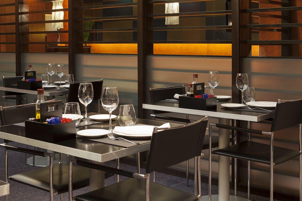 Restaurant AC Hotel León San Antonio by Marriott