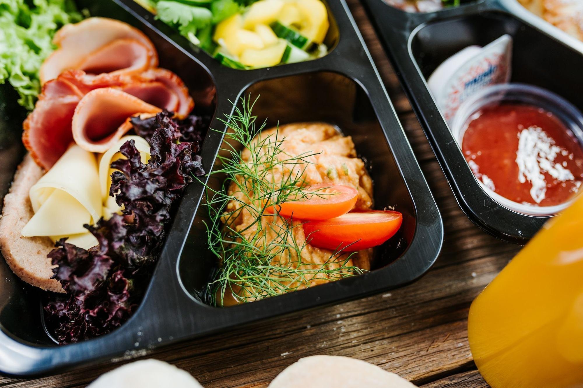 Restaurant Warsaw Night Apartments MennicaResidence