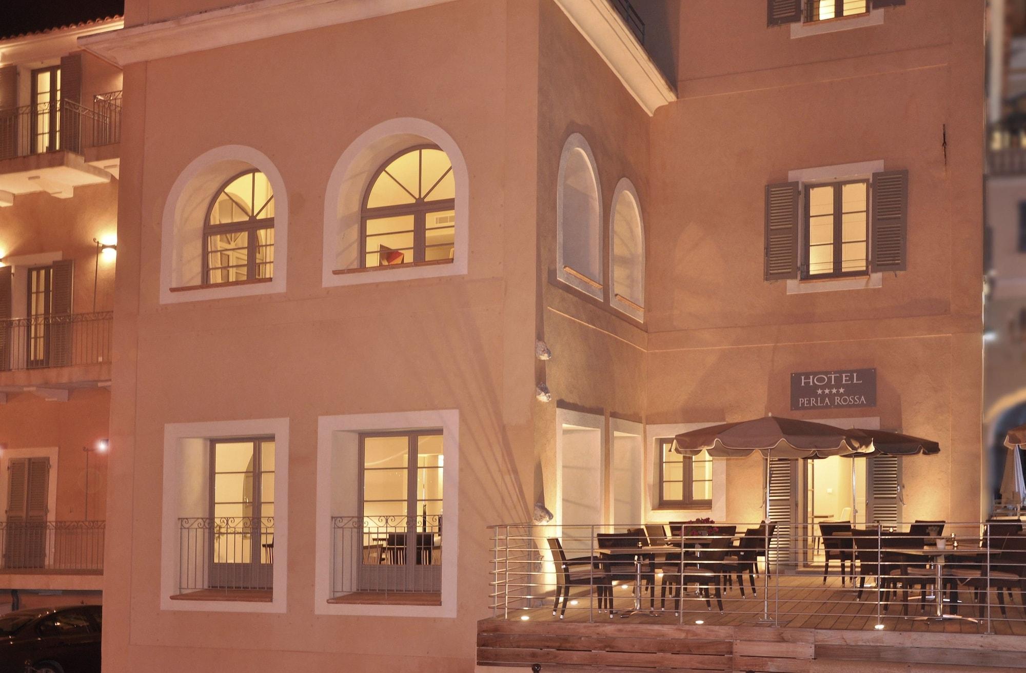 Vista Exterior Hôtel Perla Rossa