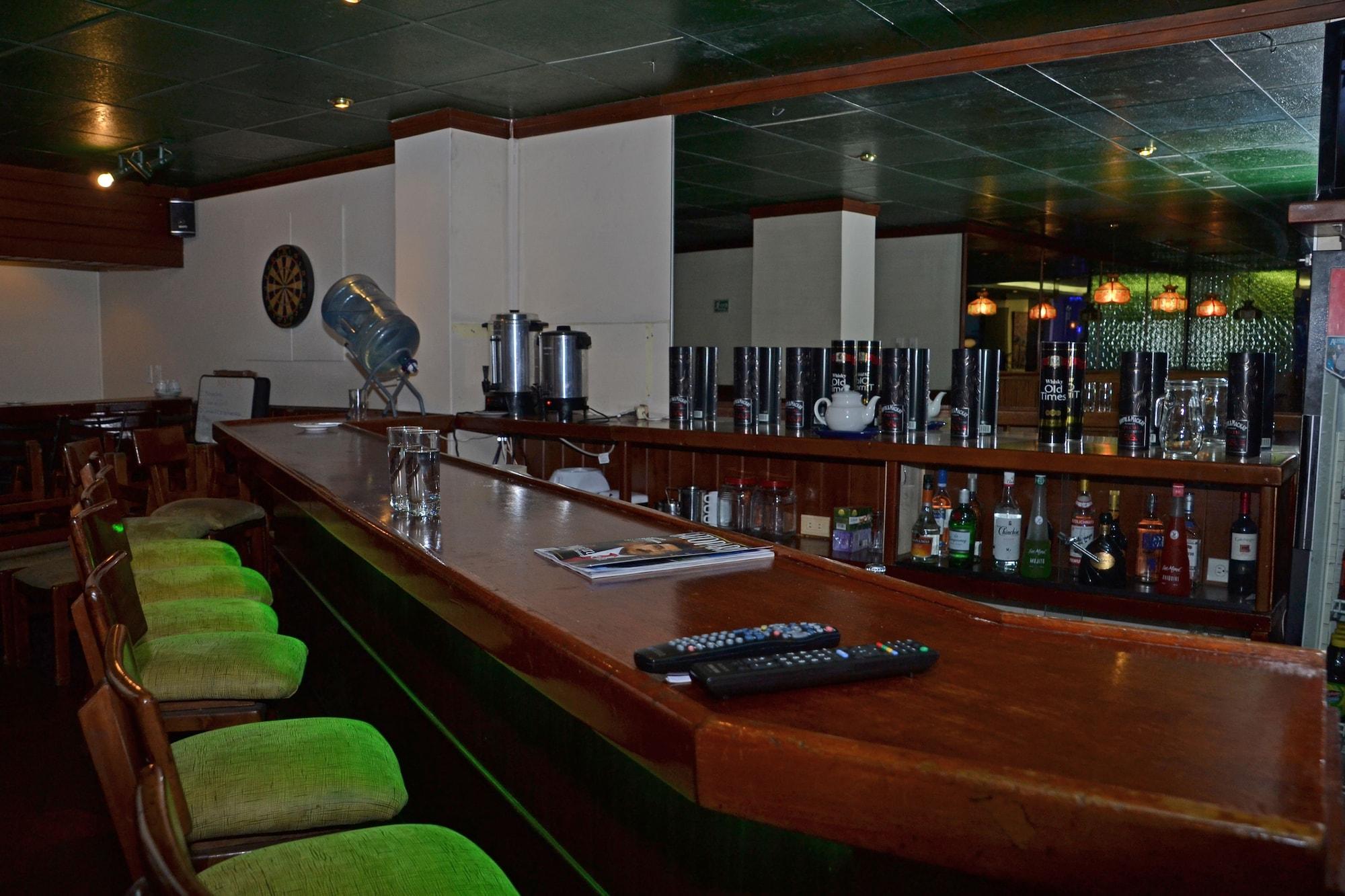 Bar/Salón Hotel Amaranta