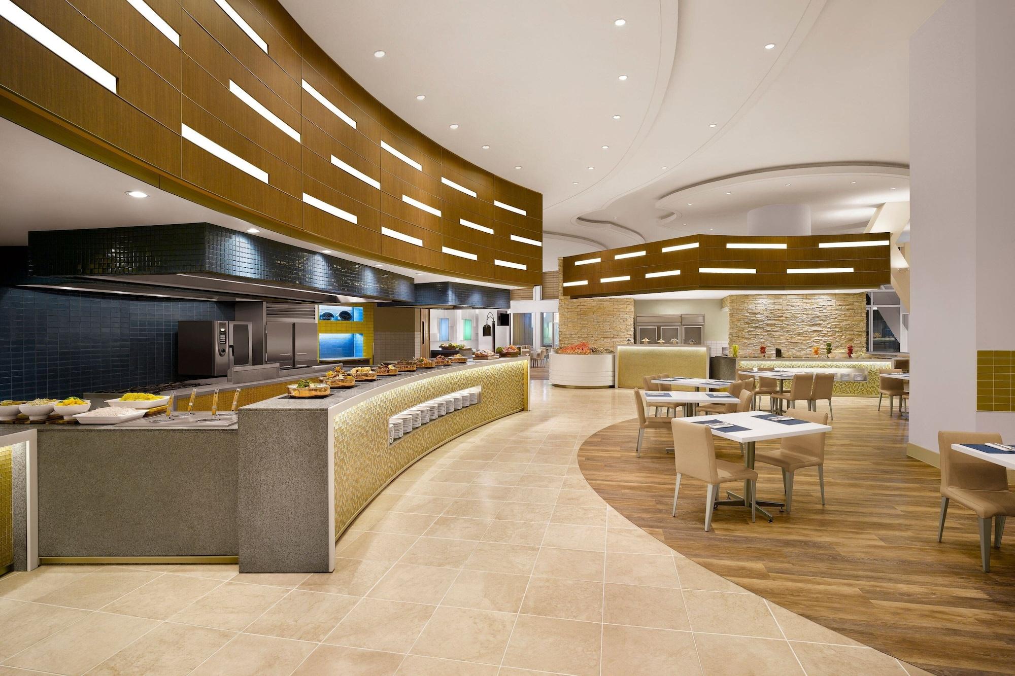 Restaurant The Westin Resort Guam