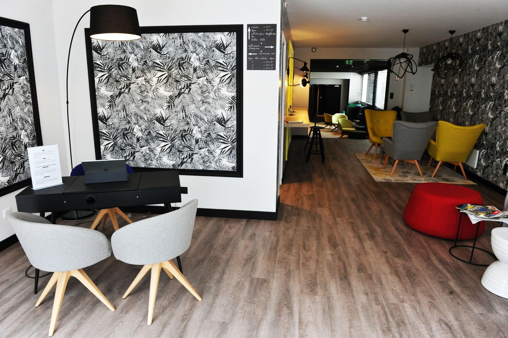 Vista Lobby Urban Style Hotel de France