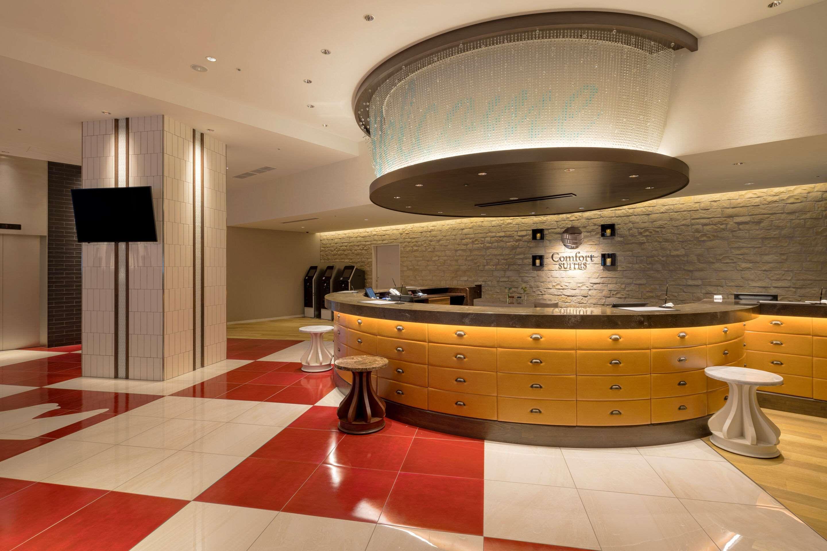 Vista Lobby Comfort Suites Tokyo Bay