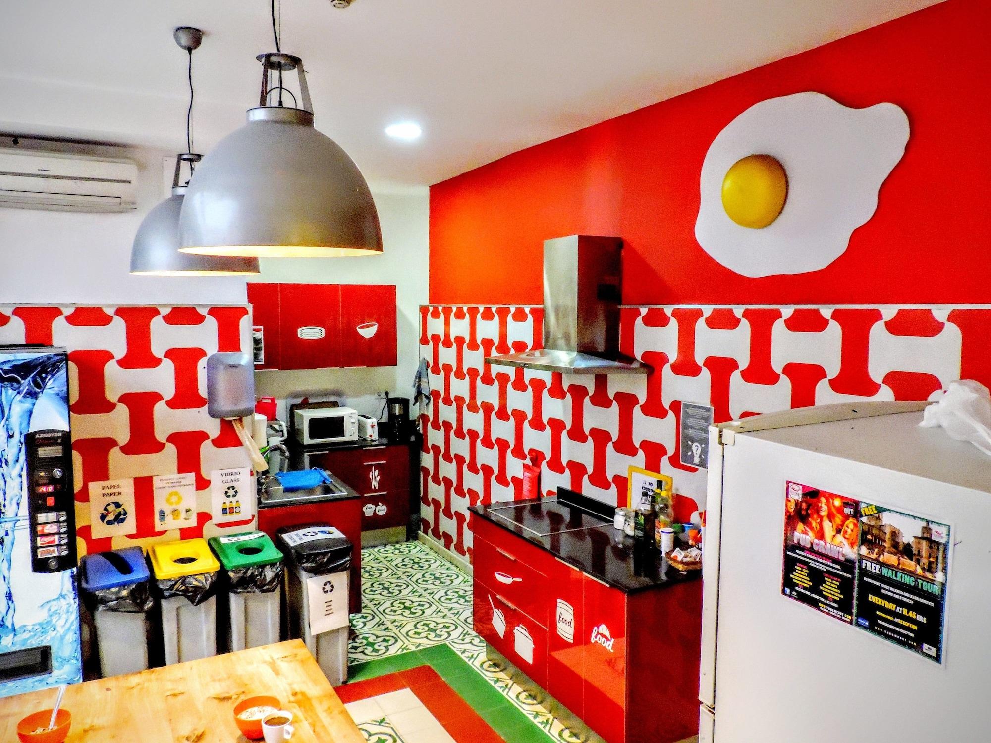 Restaurant Home Youth Hostel