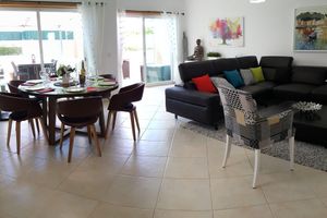 Alquiler Vacacional - Large luxury apartment with swimming pool, garage, air conditioning and free WiFi