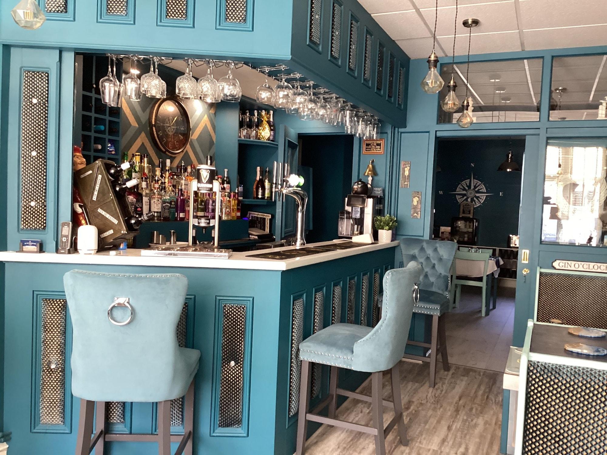 Vista Lobby By the Seaside