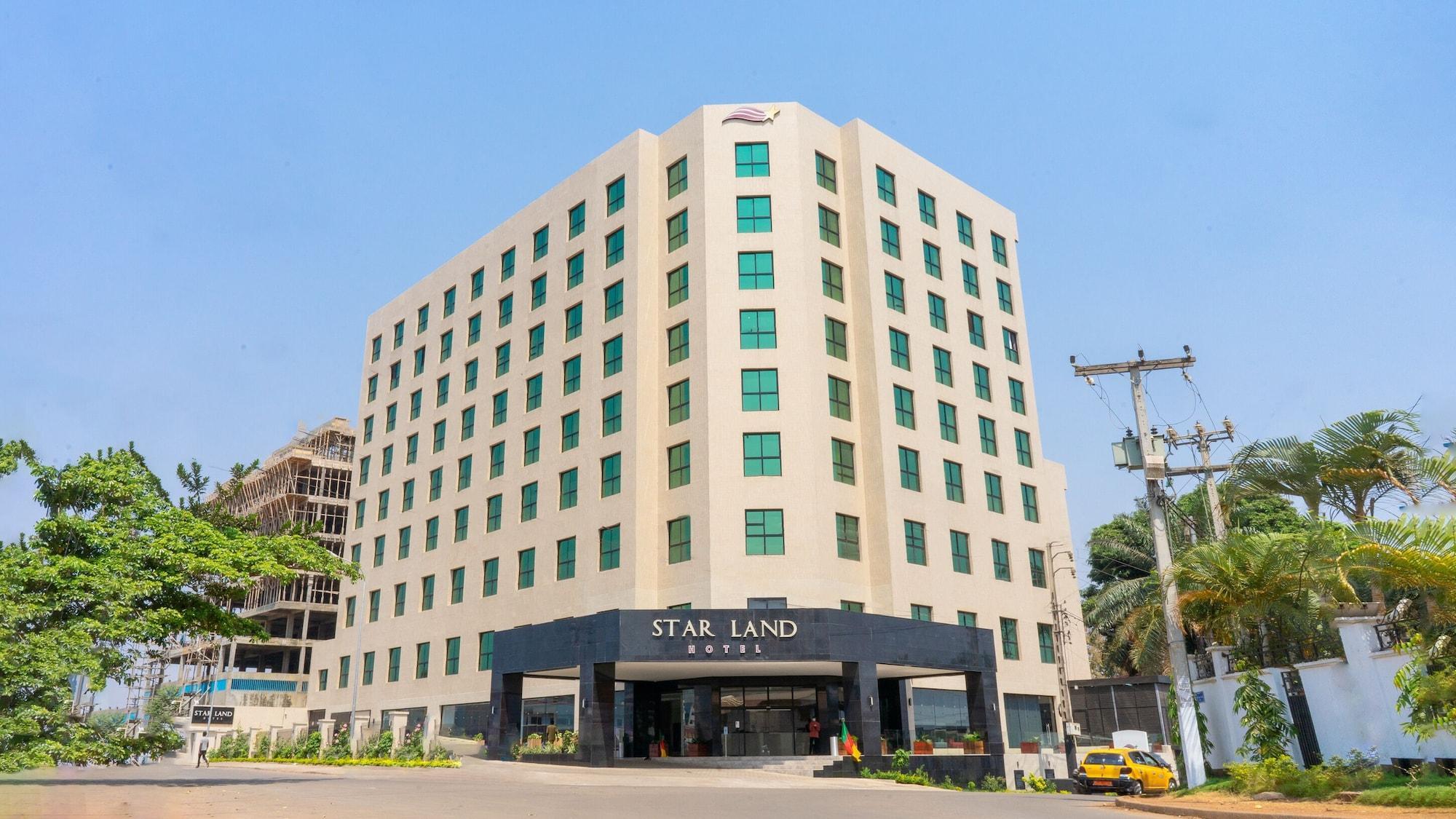Vista Exterior Star Land Hotel Bastos