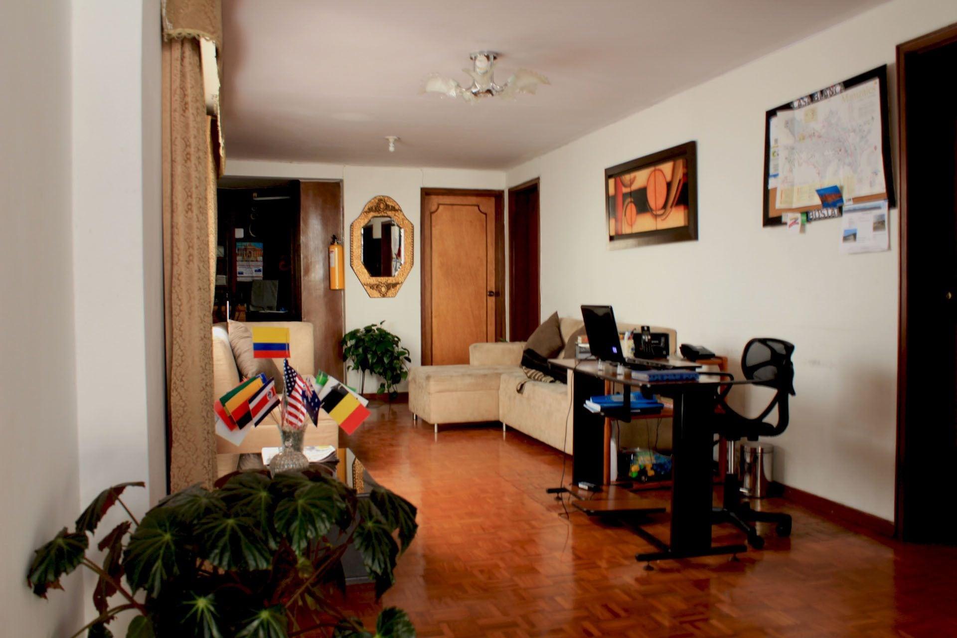 Vista Lobby Casa Blanca Hostal Manizales - Hostel