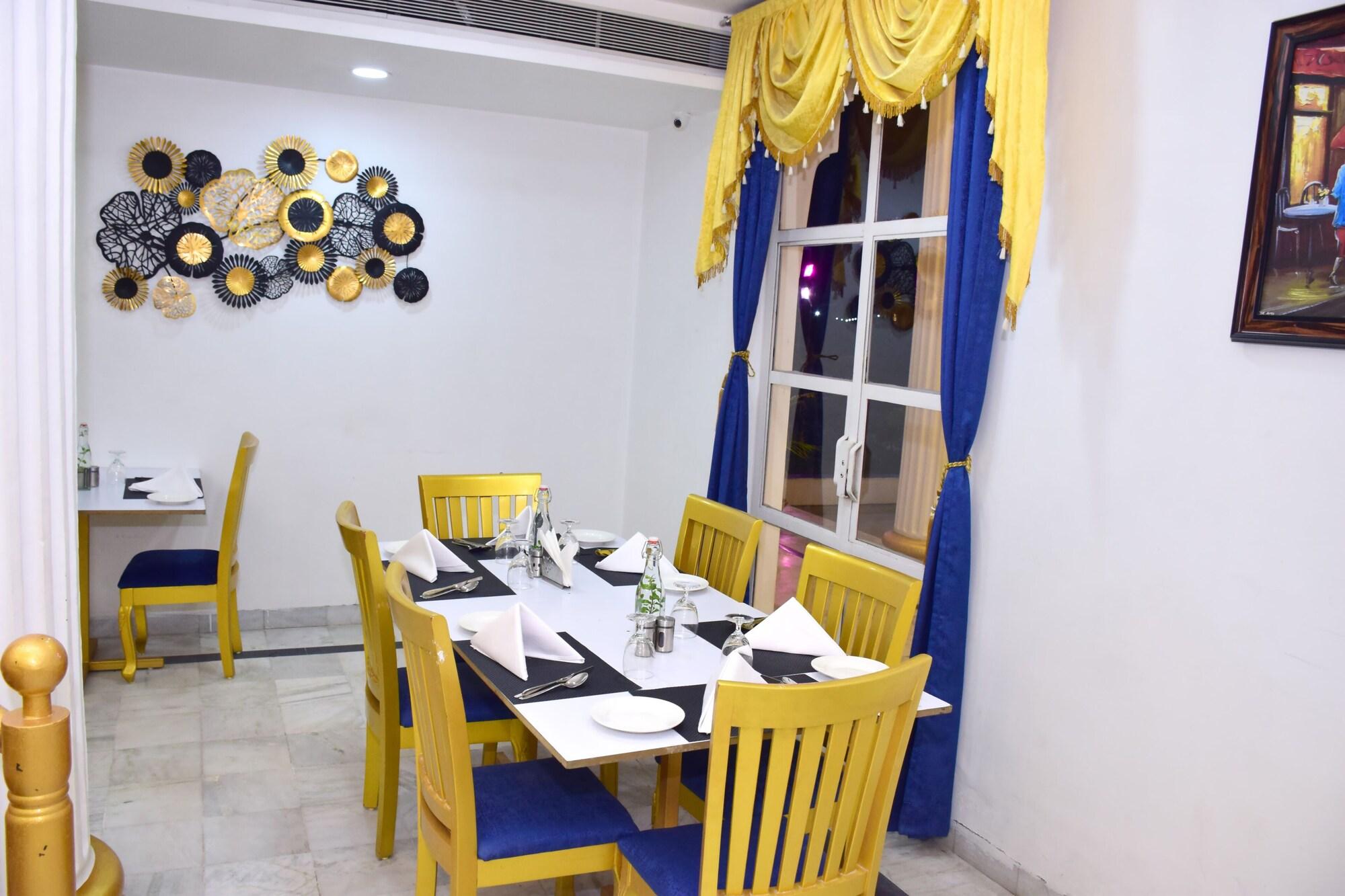 Restaurant The Royal Palace Hotels By Blues