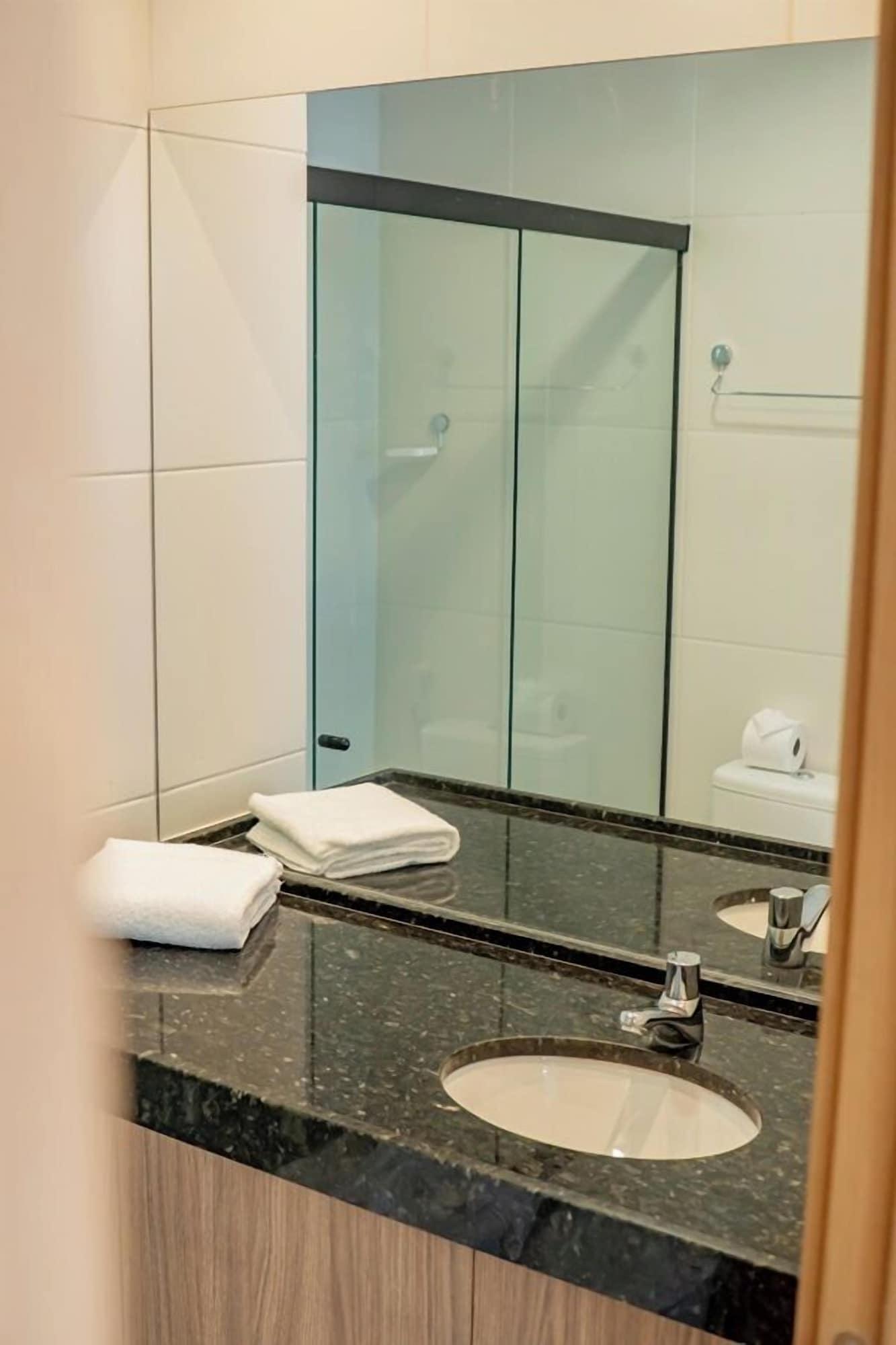 Equipamiento de Habitación Makia By Mai