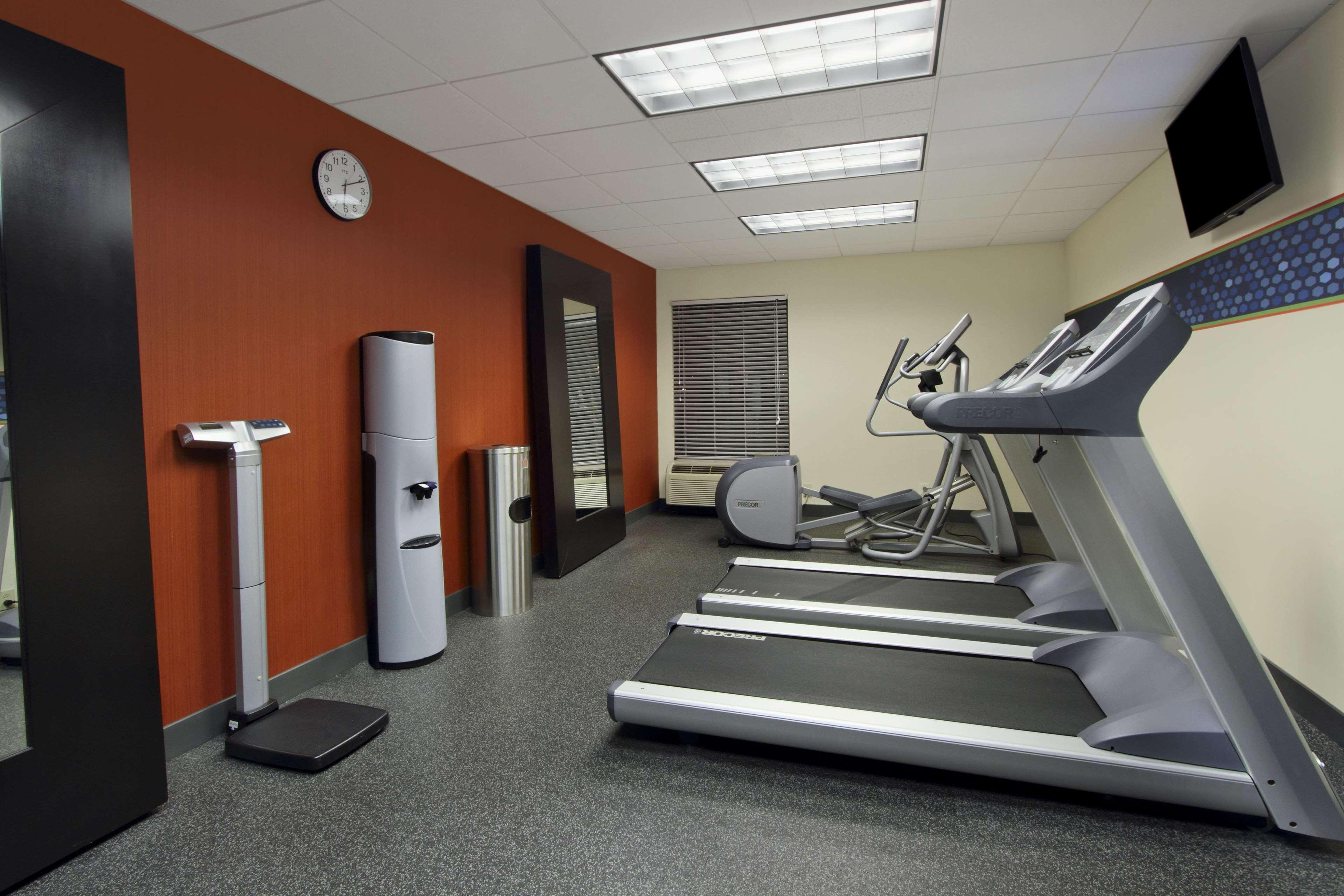 Instalaciones Recreativas Hampton Inn Columbus-International Airport