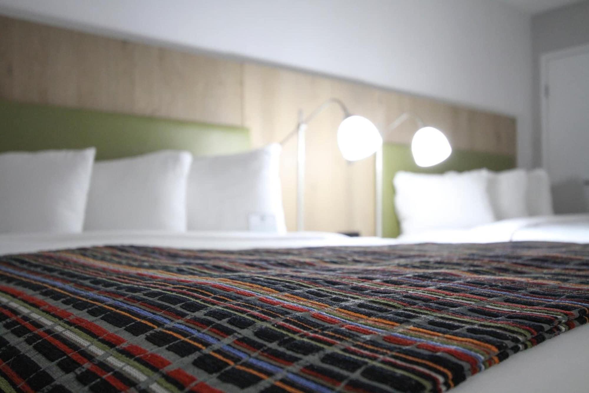 Habitación GreenTree Inn & Suites Phoenix Sky Harbor