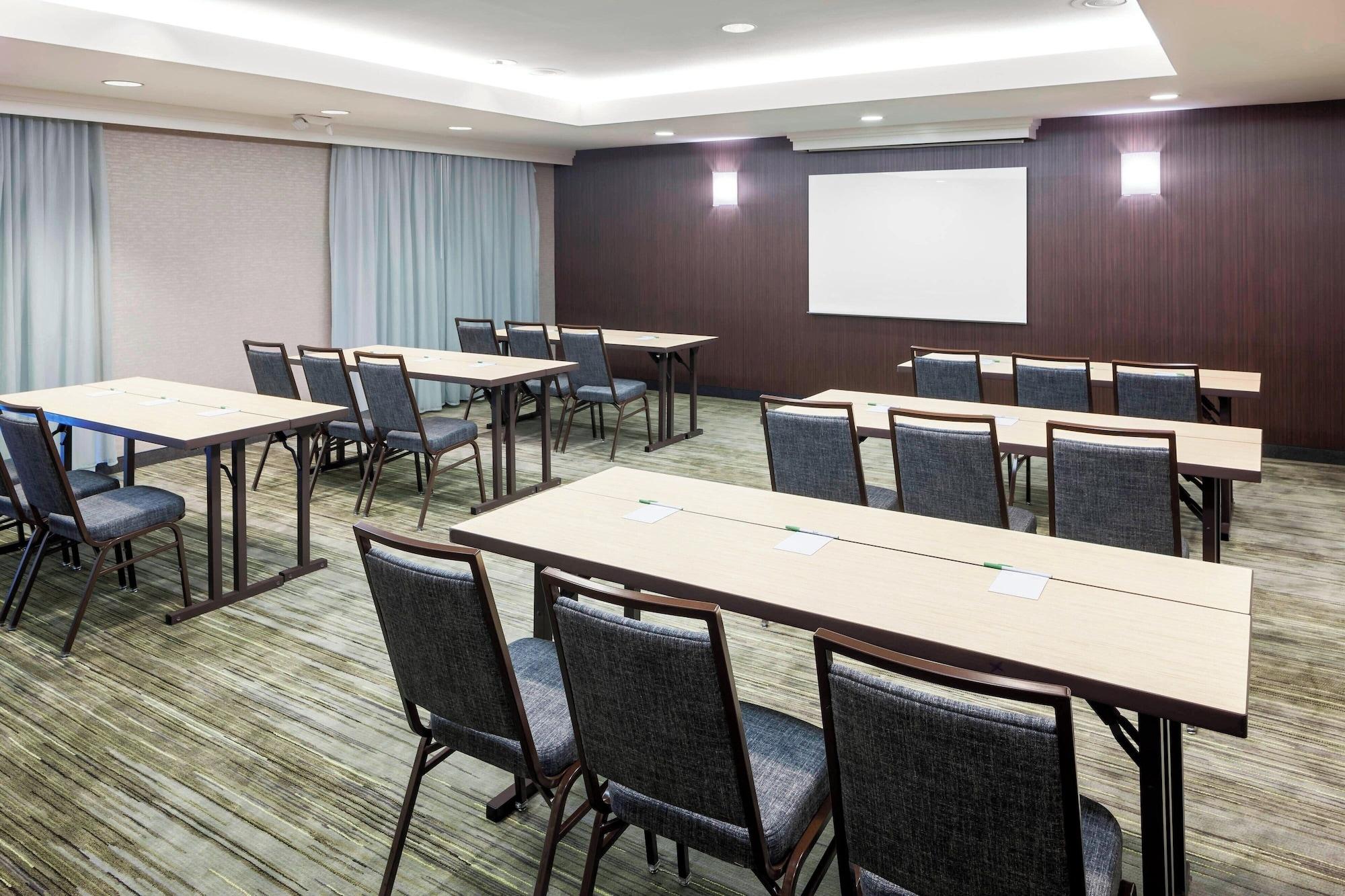 Sala de Reuniones Courtyard by Marriott Pensacola