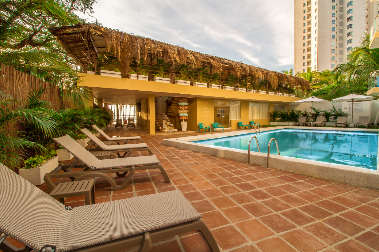 Vista Exterior Hotel Cantamar