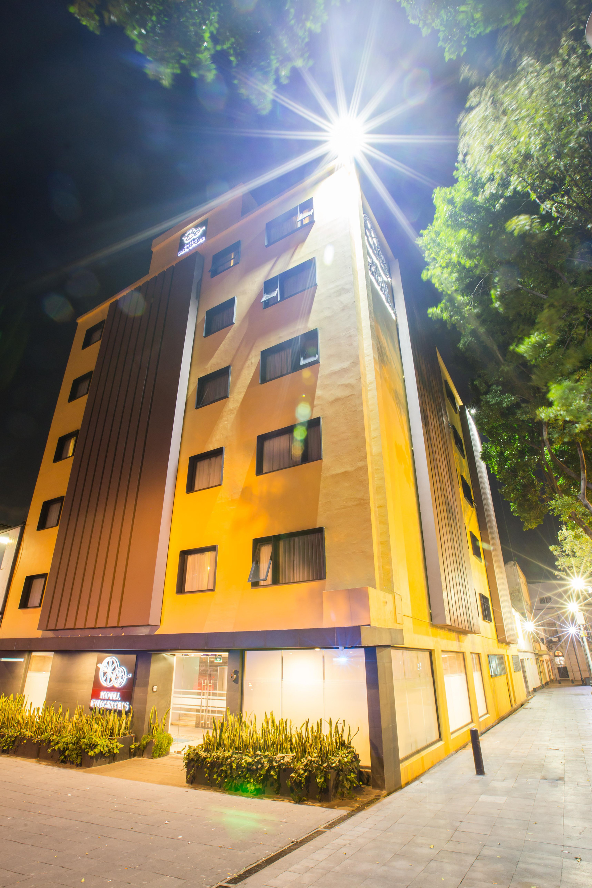 Vista Exterior Hotel Diligencias