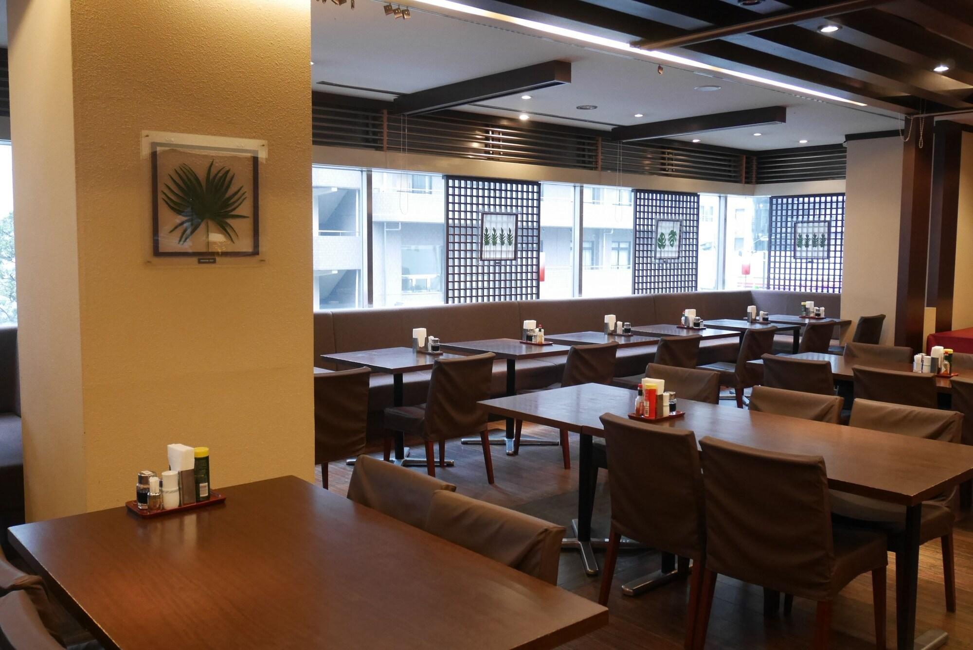 Restaurant HOTEL LiVEMAX Yokohama Tsurumi