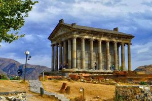 Actividad - Excursión a Garni y el monasterio de Geghard