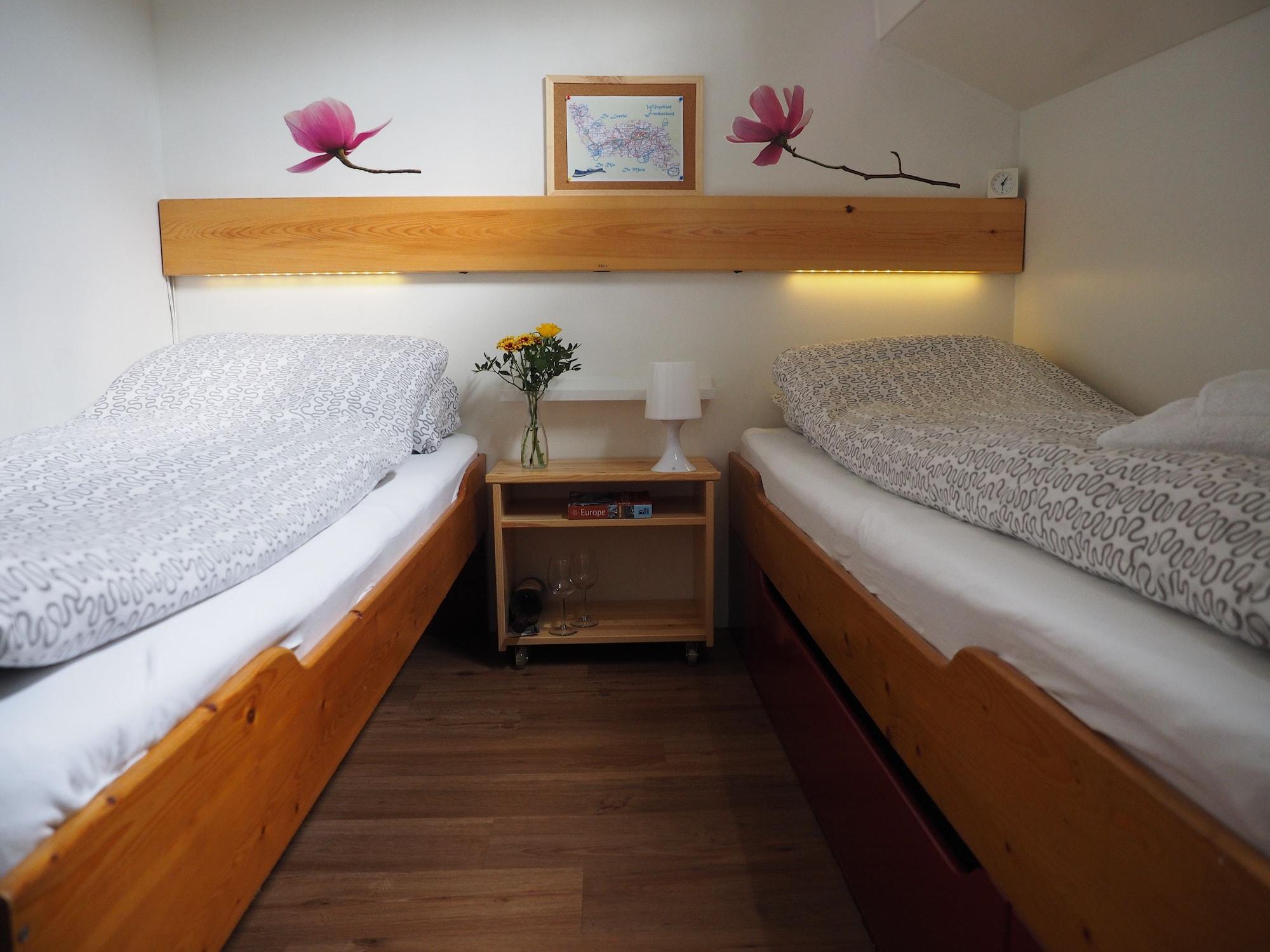 Varios Hotelboat Allure