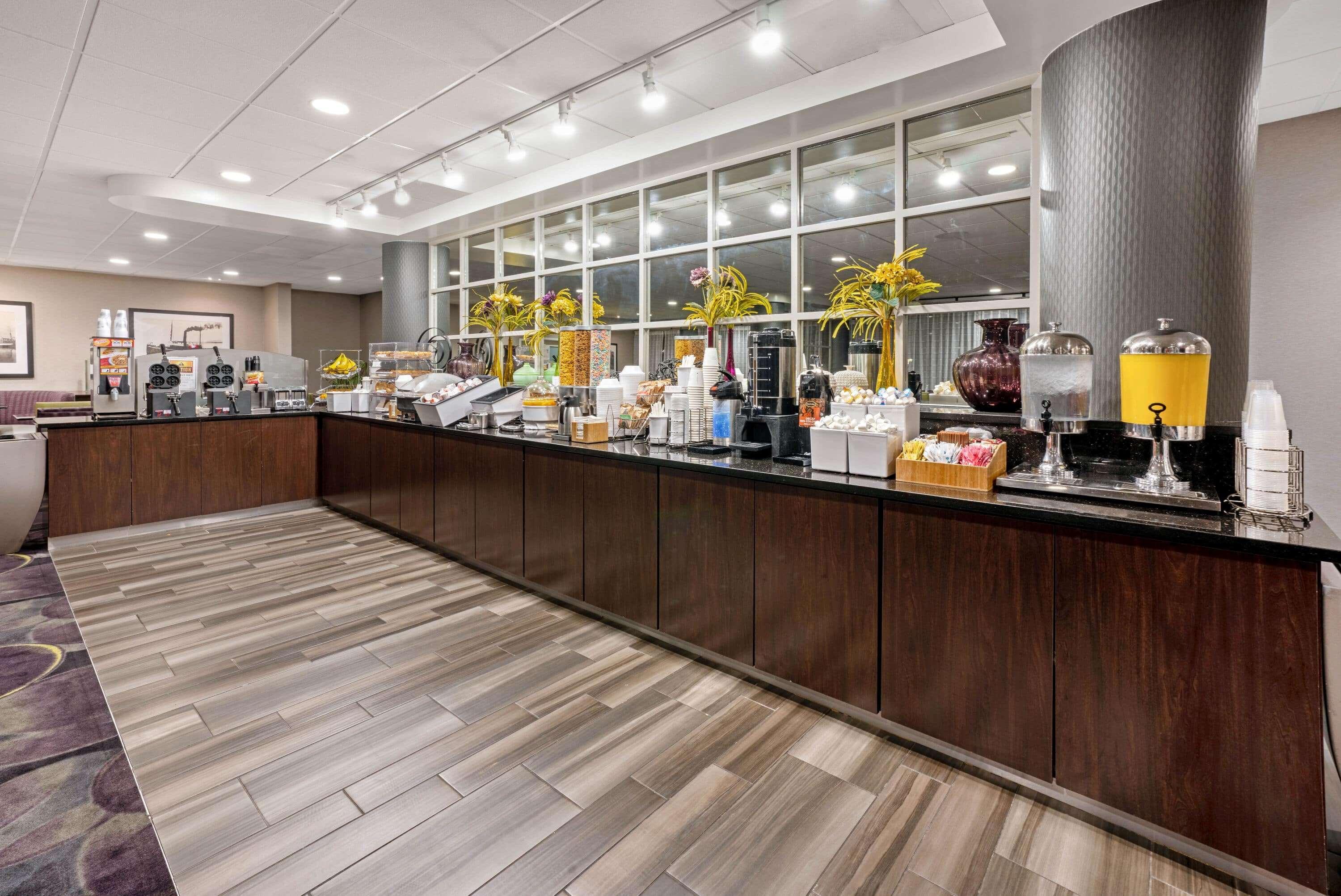 Restaurant La Quinta Inn & Suites by Wyndham Tacoma - Seattle