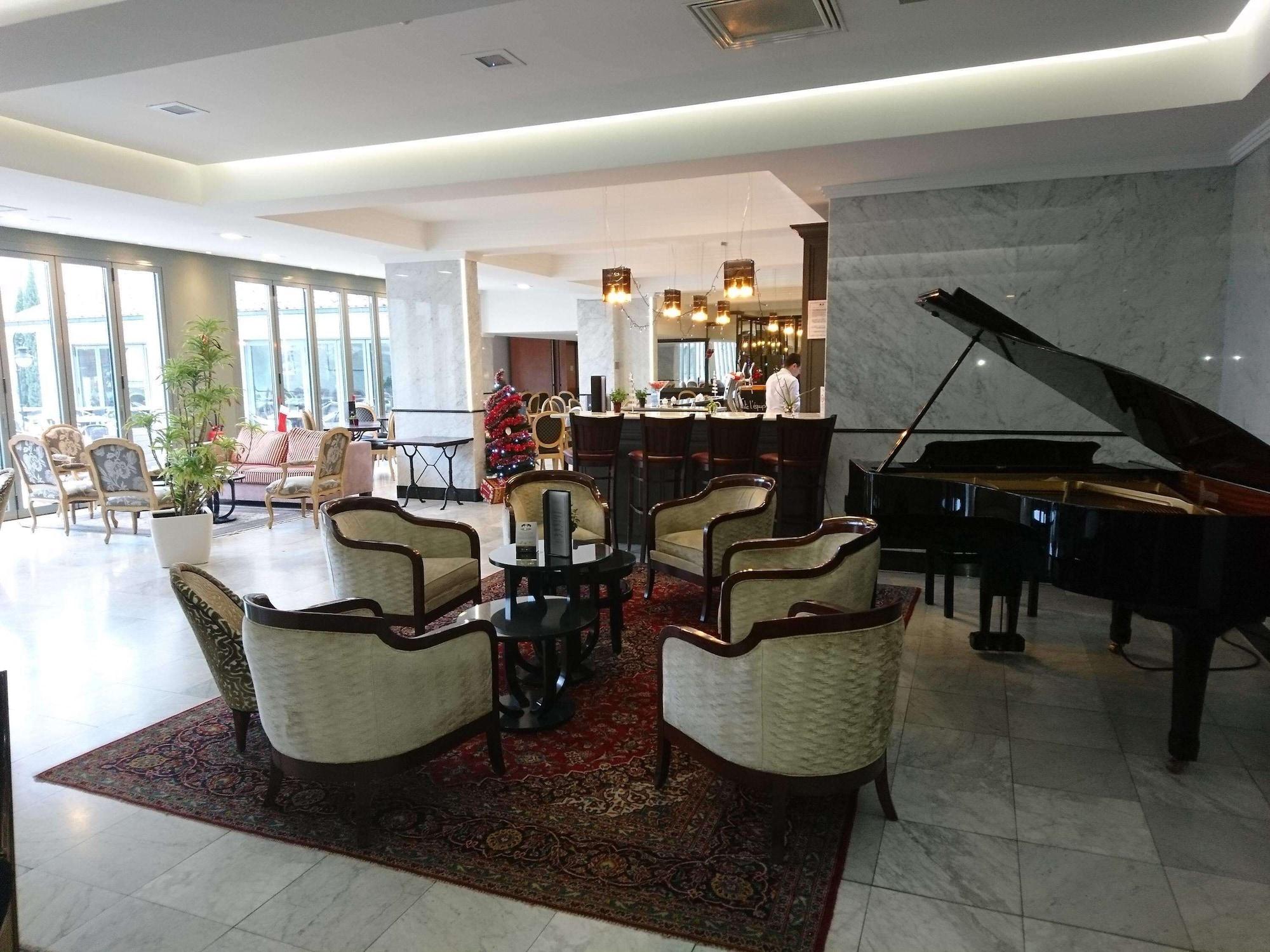 Vista Lobby ibis Périgueux Centre