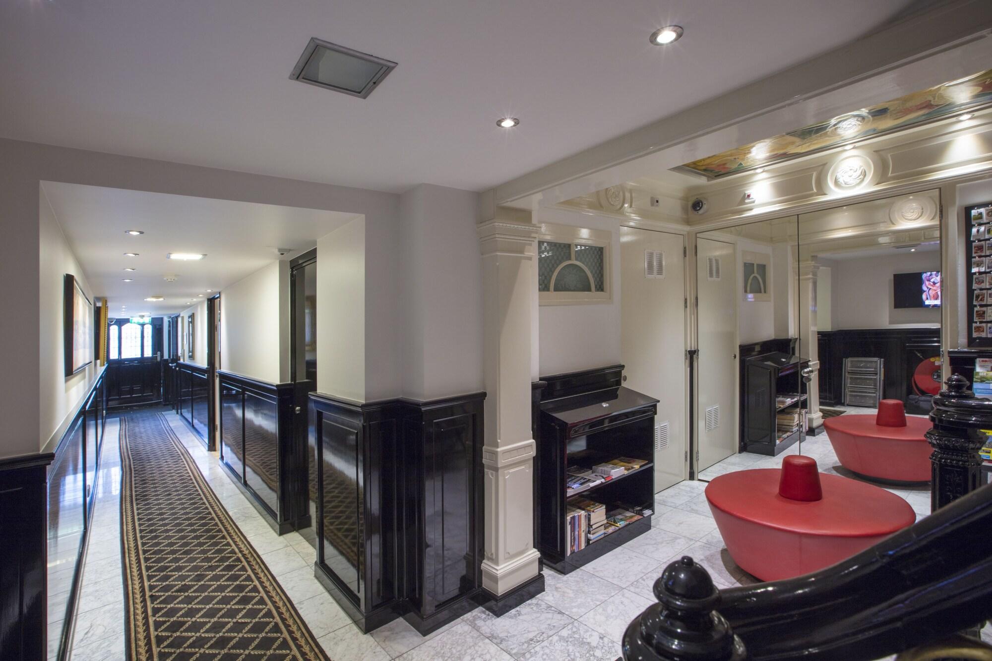 Vista Lobby Dutch Masters Amsterdam