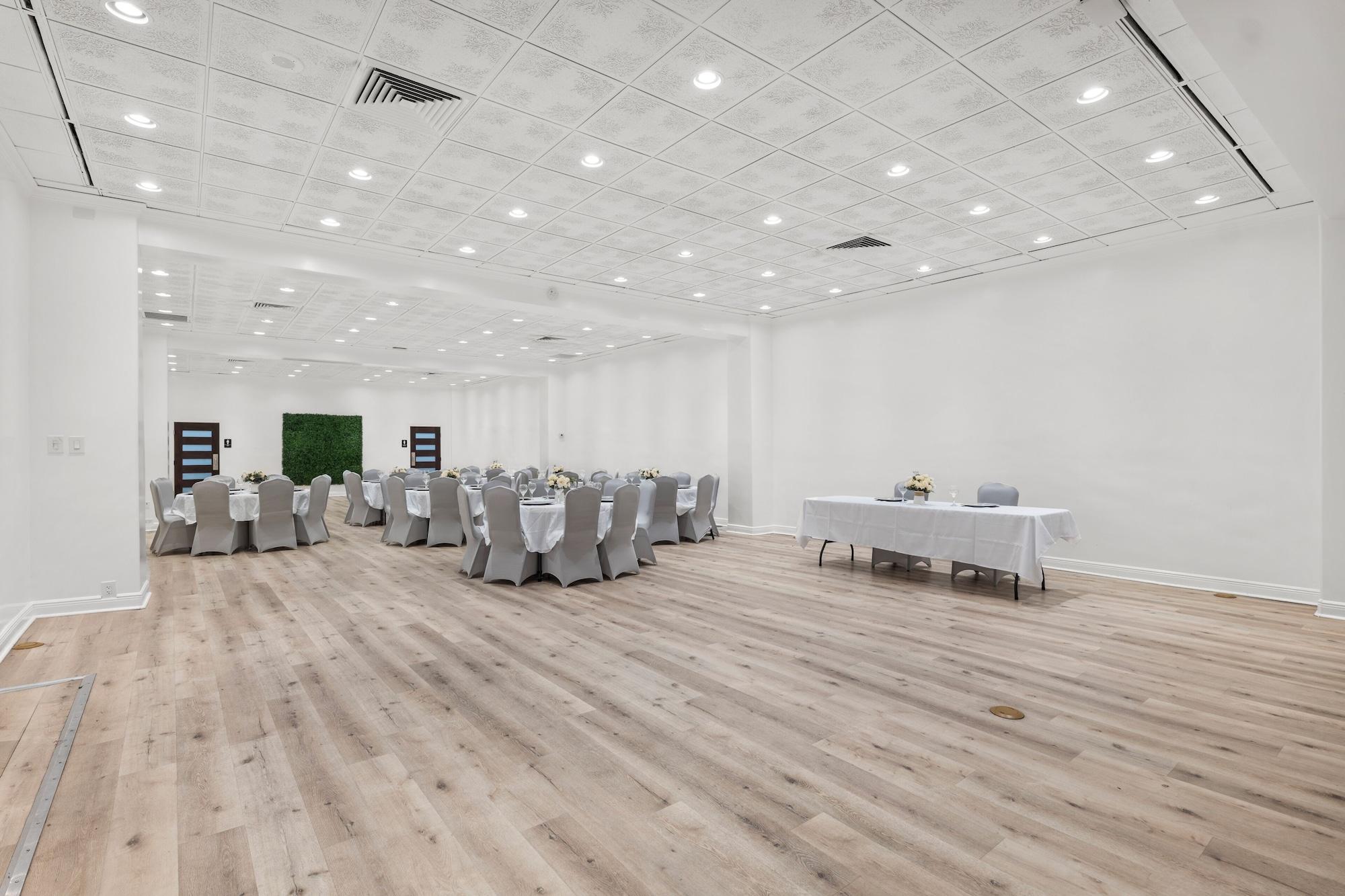 Salón de Baile Riverwalk Plaza