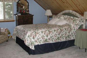 Alquiler Vacacional - Affordable ski retreat! Center of Valley, 30 minutes to Whitefish and Blacktail!