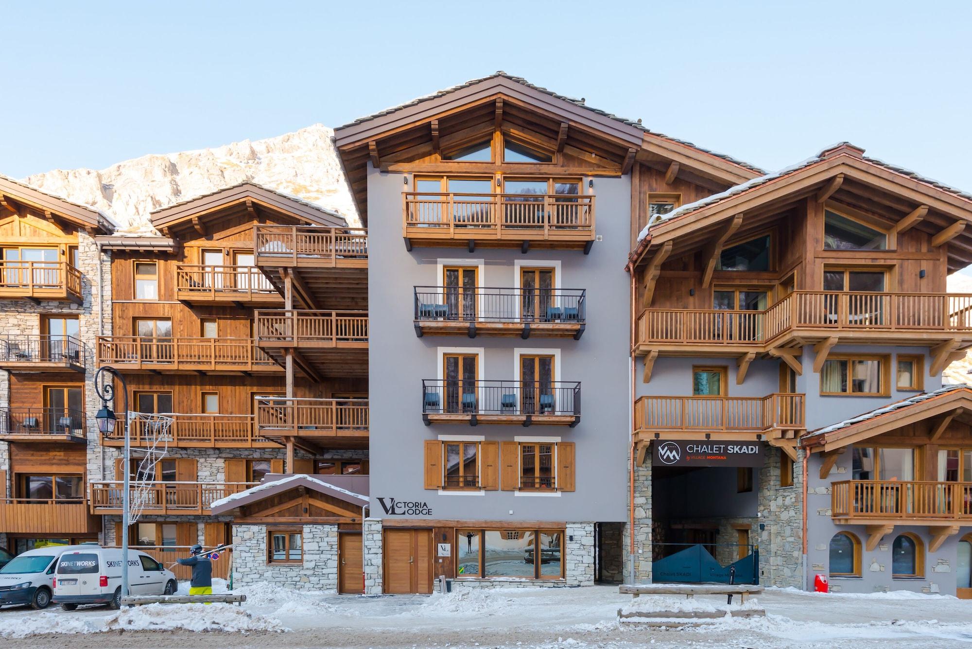 Vista Exterior Victoria Lodge, Friendly Hotel